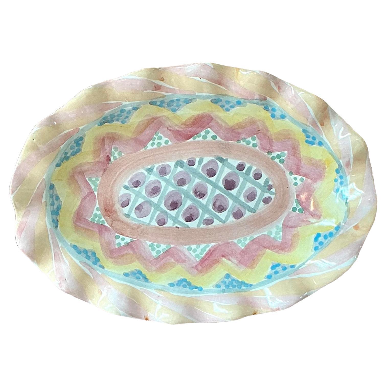 Plateau à volants en céramique émaillée Mackenzie Childs Vintage Regency