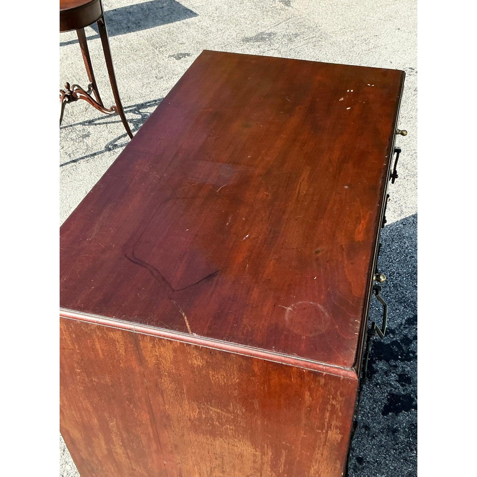 Ottone Cassettiera in mogano Vintage By in vendita