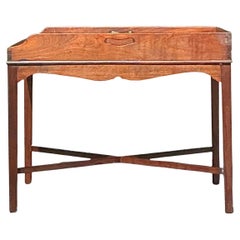 Vintage Regency-Galerie-Couchtisch aus Mahagoni im Regency-Stil