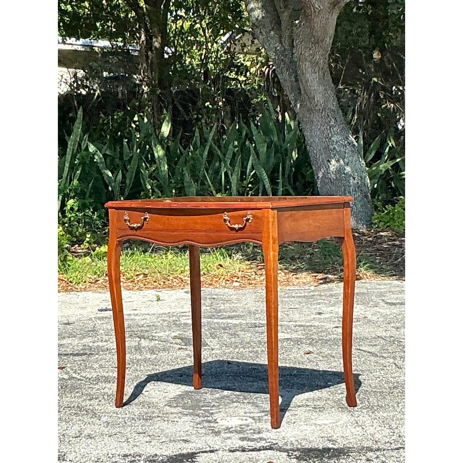 Vanité Vintage Regency en acajou en vente 4