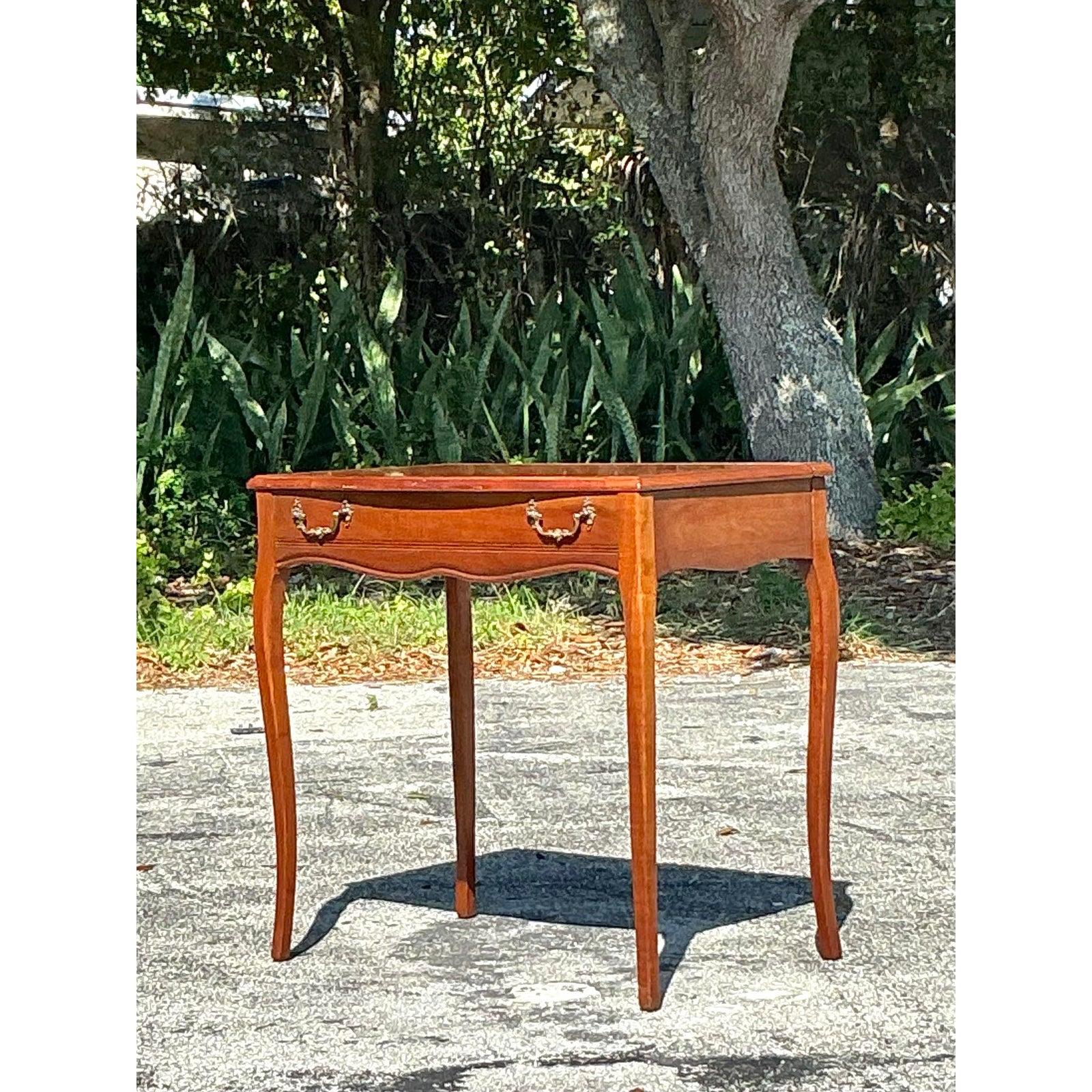 Vanité Vintage Regency en acajou en vente 2