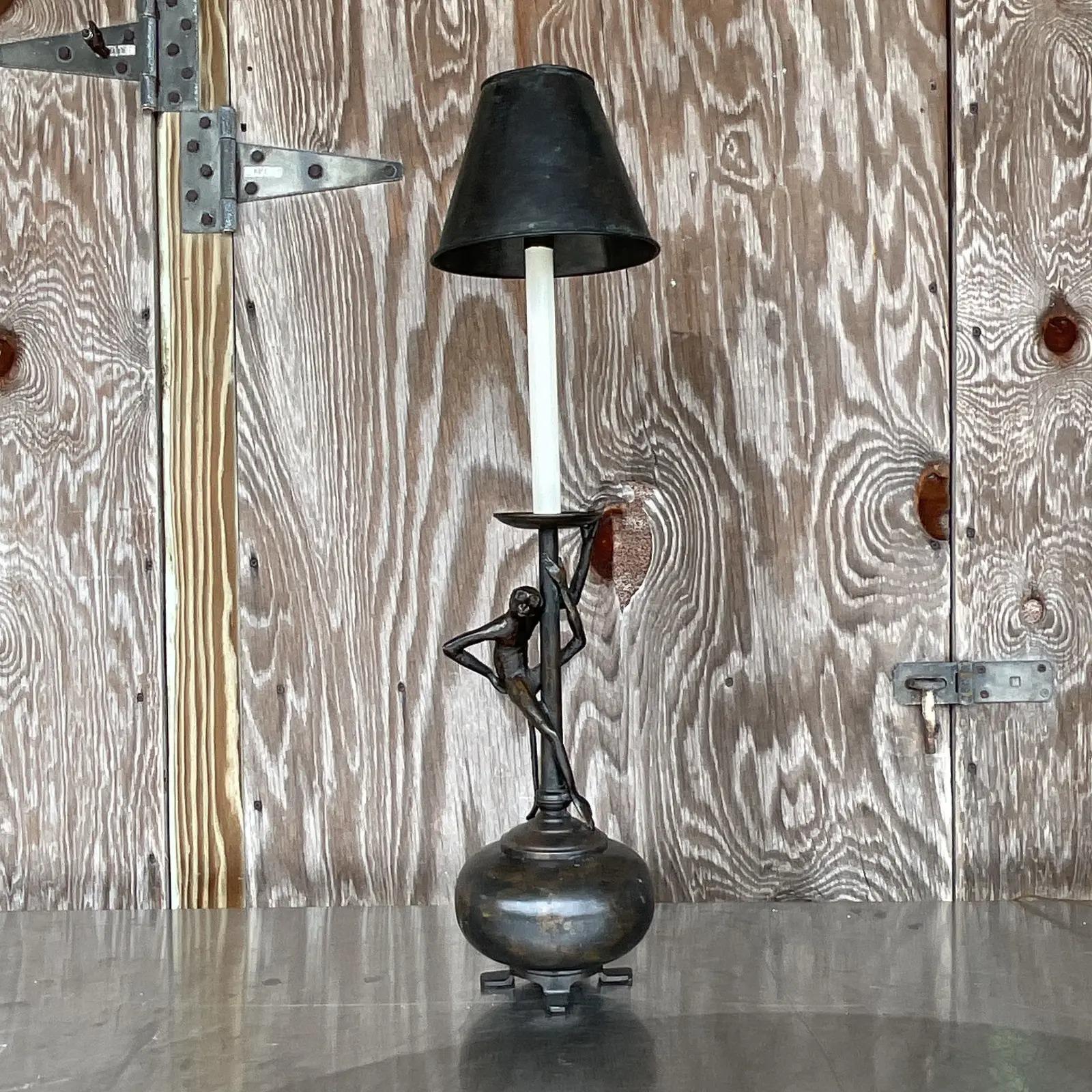 Lampes de table vintage Regency Maitland Smith en forme de singe grimpant en vente 4
