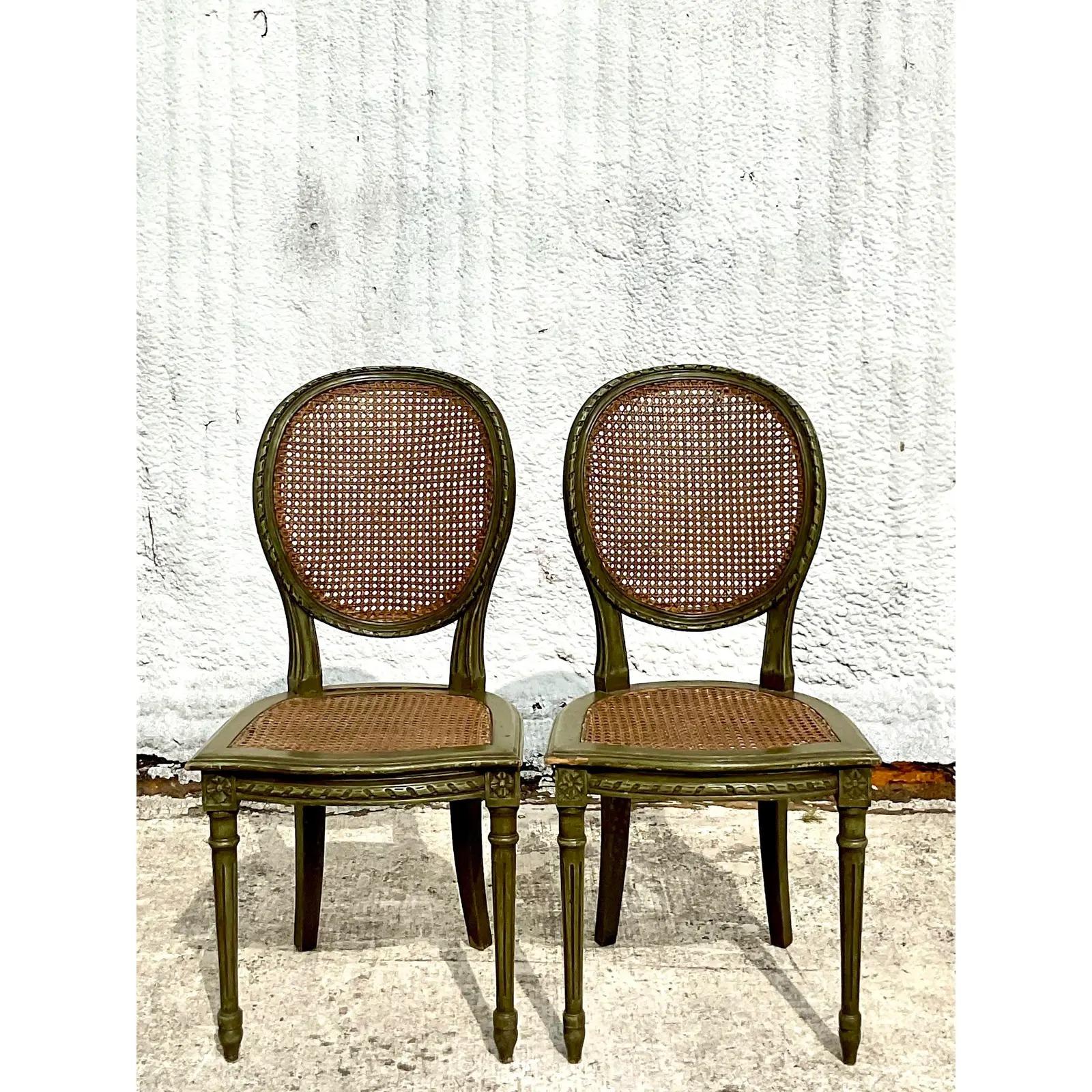 Vintage Regency Medallion Back Cane Side Chairs, a Pair In Good Condition In west palm beach, FL