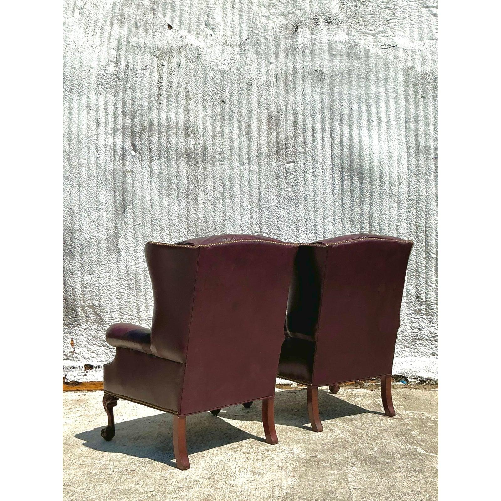 Chaises à dossier en cuir Merlot Vintage Regency - une paire en vente 3
