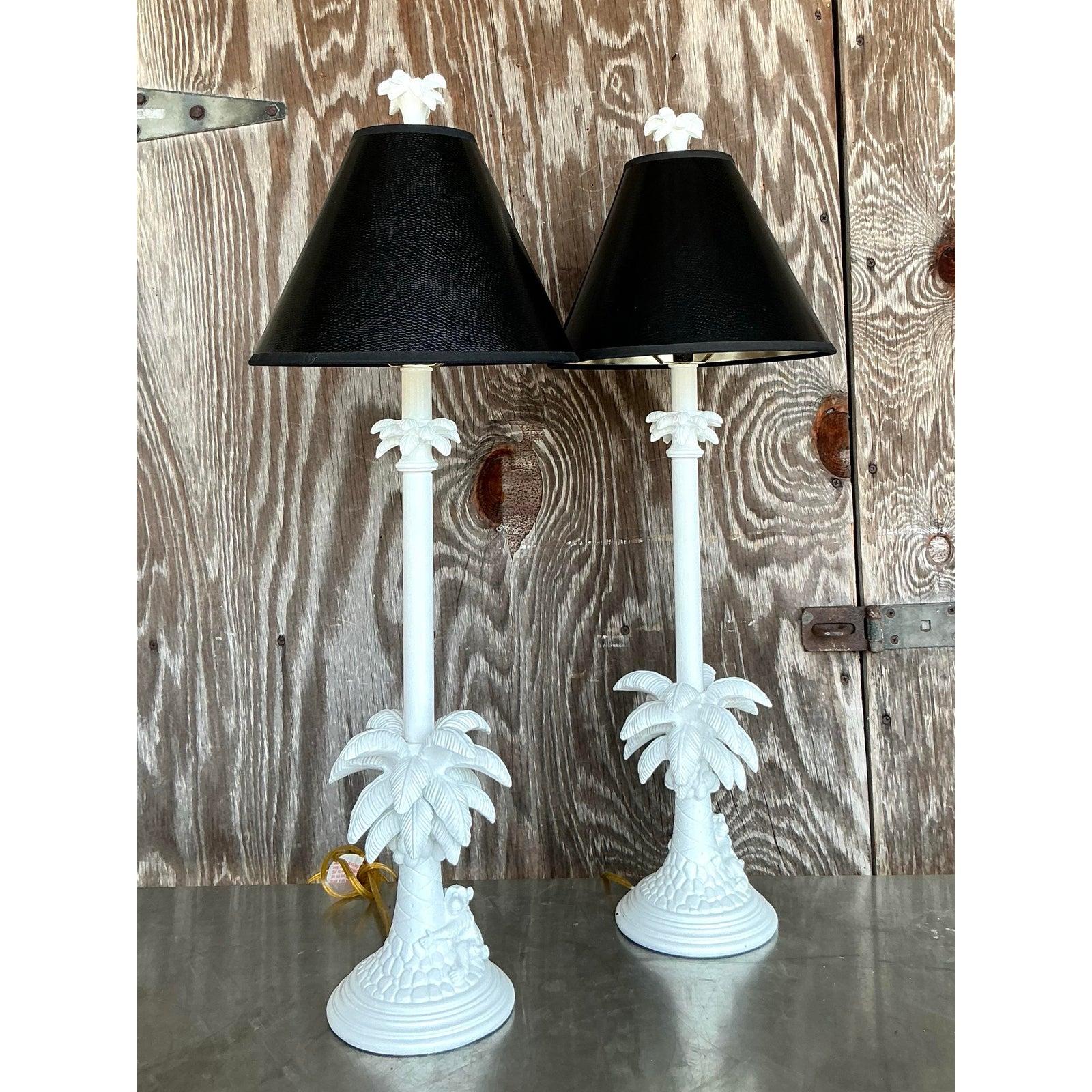 Hollywood Regency Paire de chandeliers vintage de style Régence en forme de singe en vente