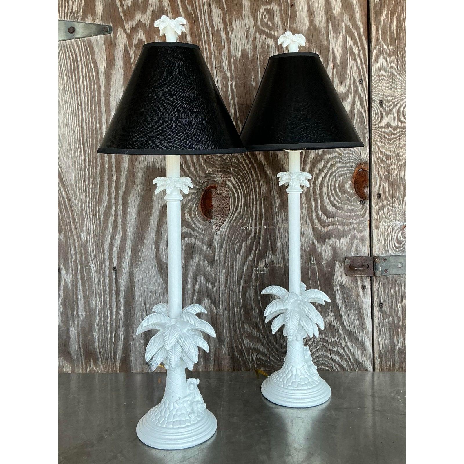 Américain Paire de chandeliers vintage de style Régence en forme de singe en vente