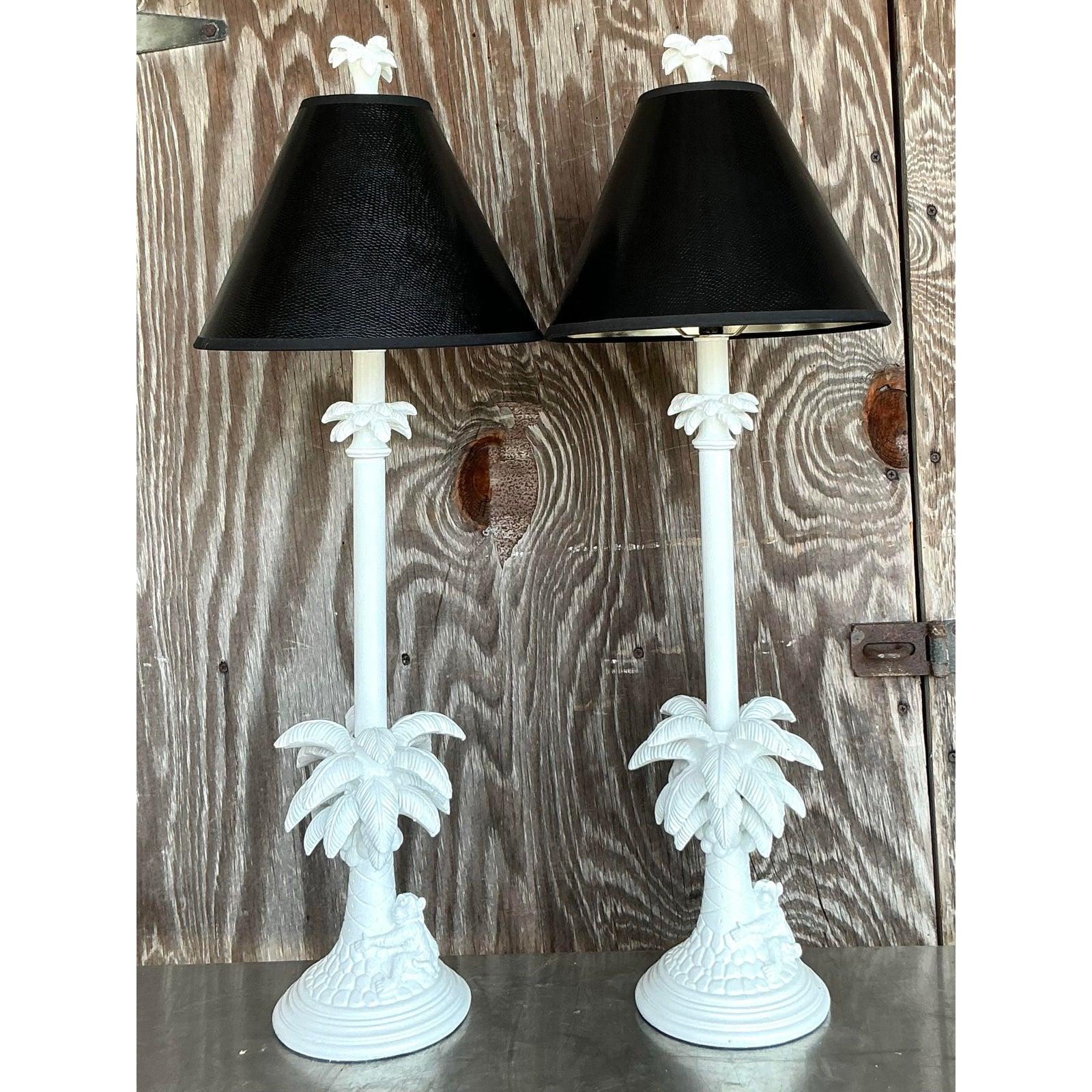 Paire de chandeliers vintage de style Régence en forme de singe en vente 1