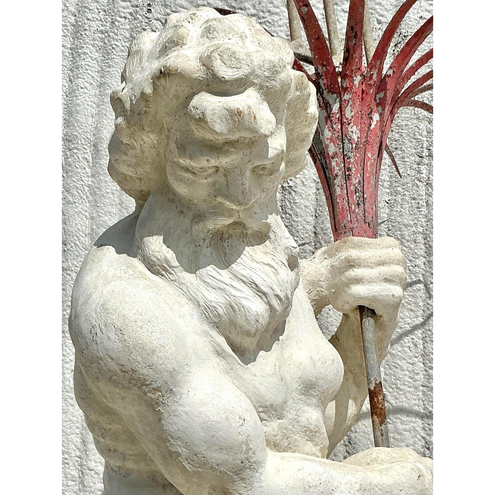 Regency Statue monumentale de Neptune en béton coulé vintage de style Régence en vente