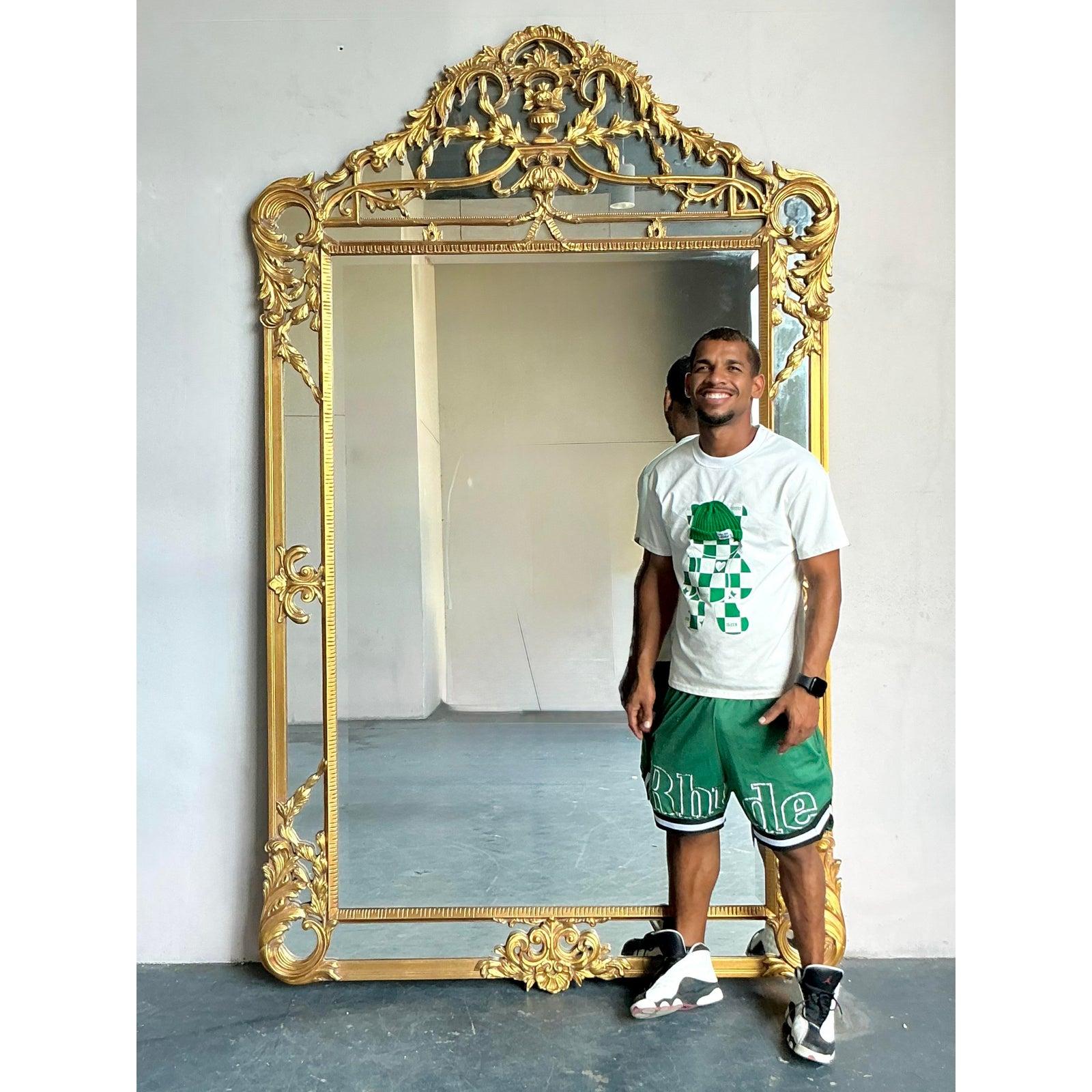 Americano Specchio da pavimento monumentale dorato d'epoca Regency in vendita