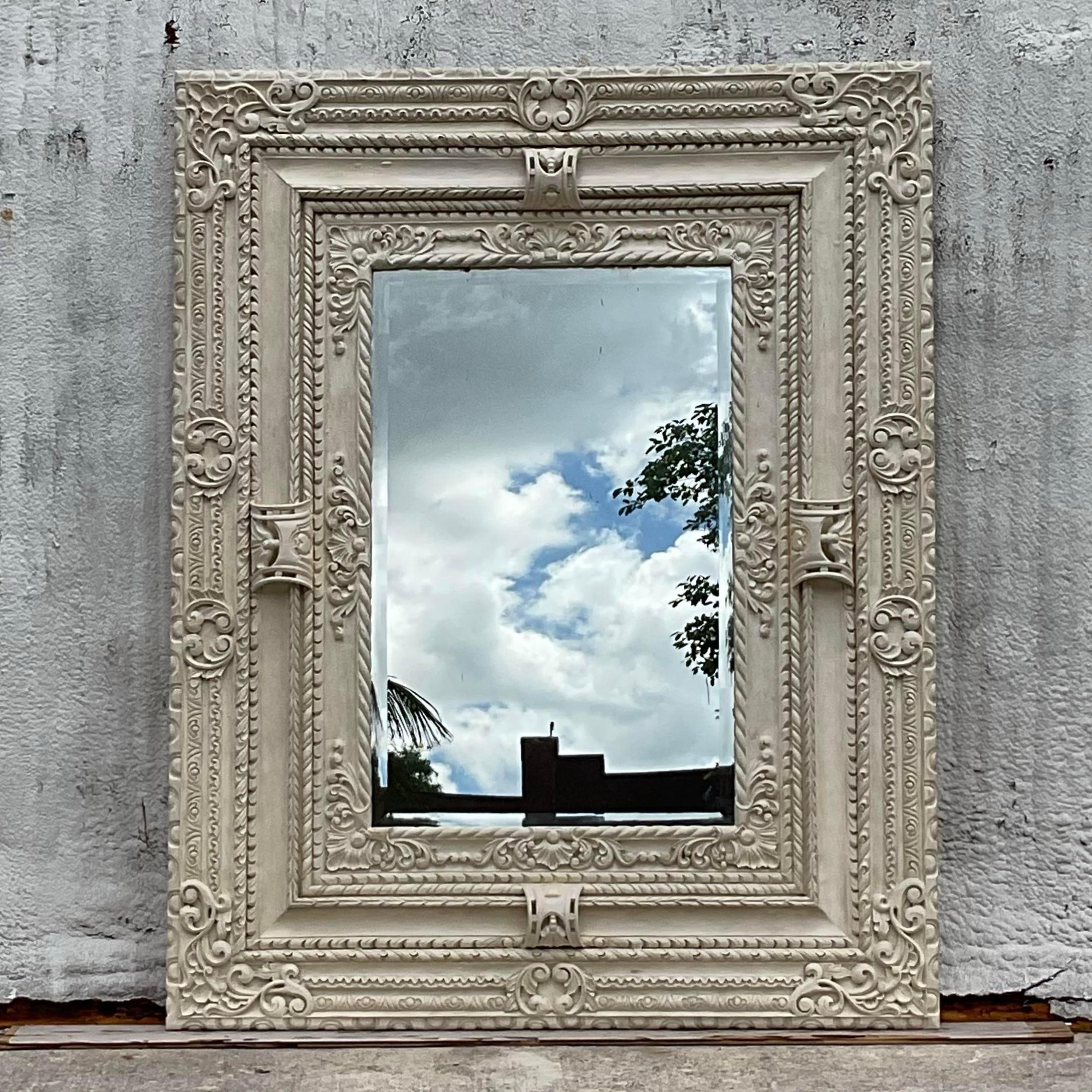Miroir de sol Monumental Vintage Regency sculpté à la main Bon état - En vente à west palm beach, FL