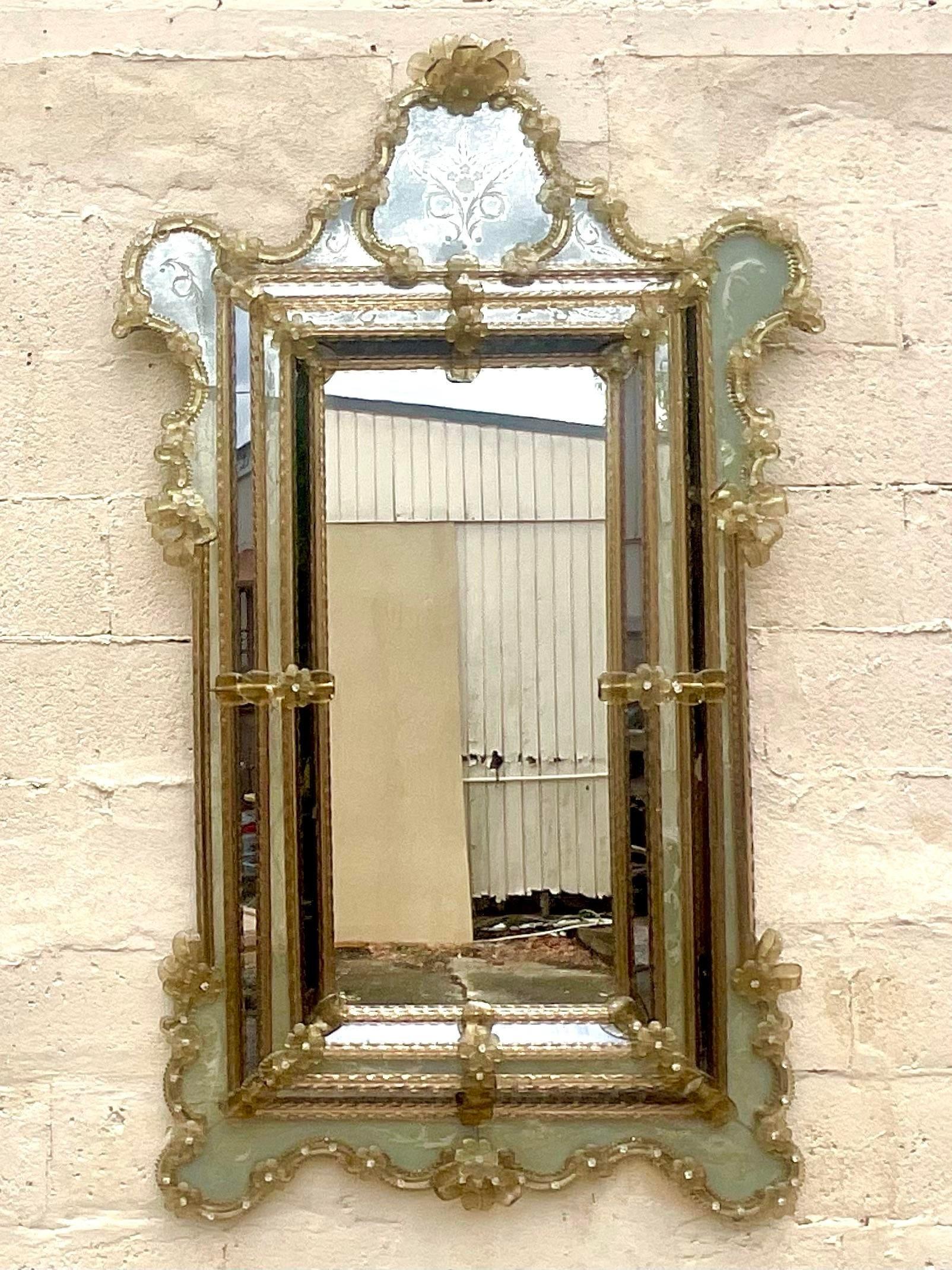 20ième siècle Vieux miroir vénitien monumental Regency en vente