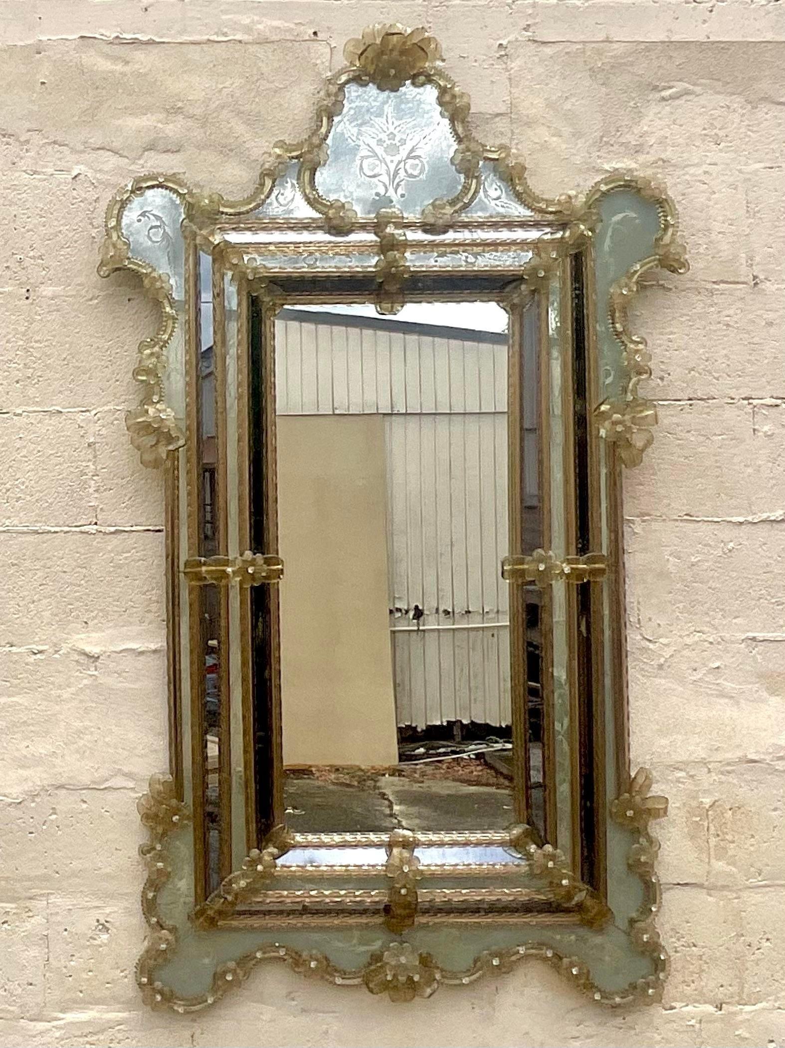 Vieux miroir vénitien monumental Regency en vente 2