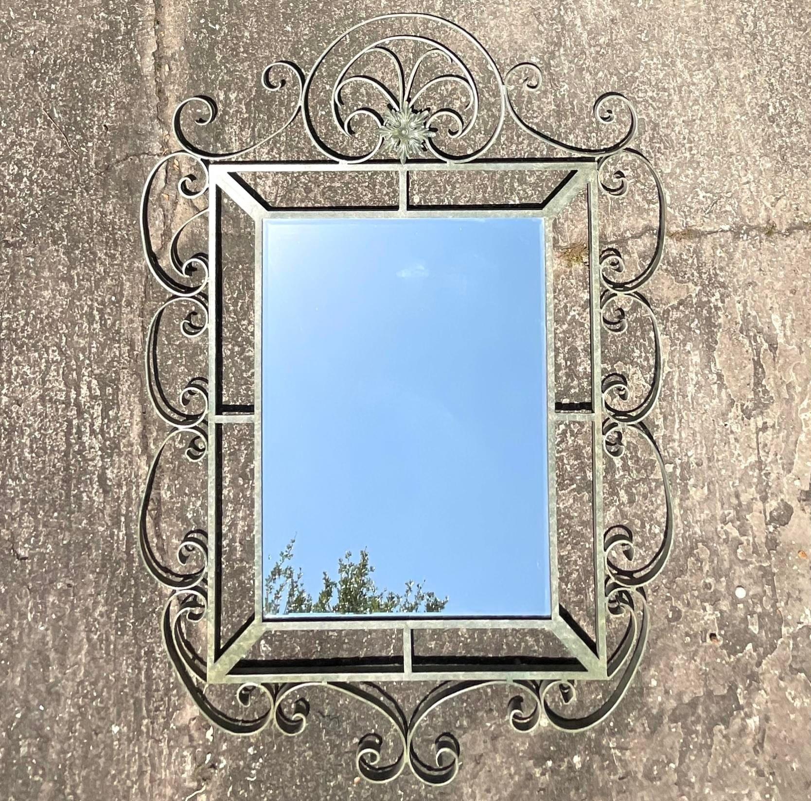 Miroir monumental en fer forgé vintage de style Régence Bon état - En vente à west palm beach, FL