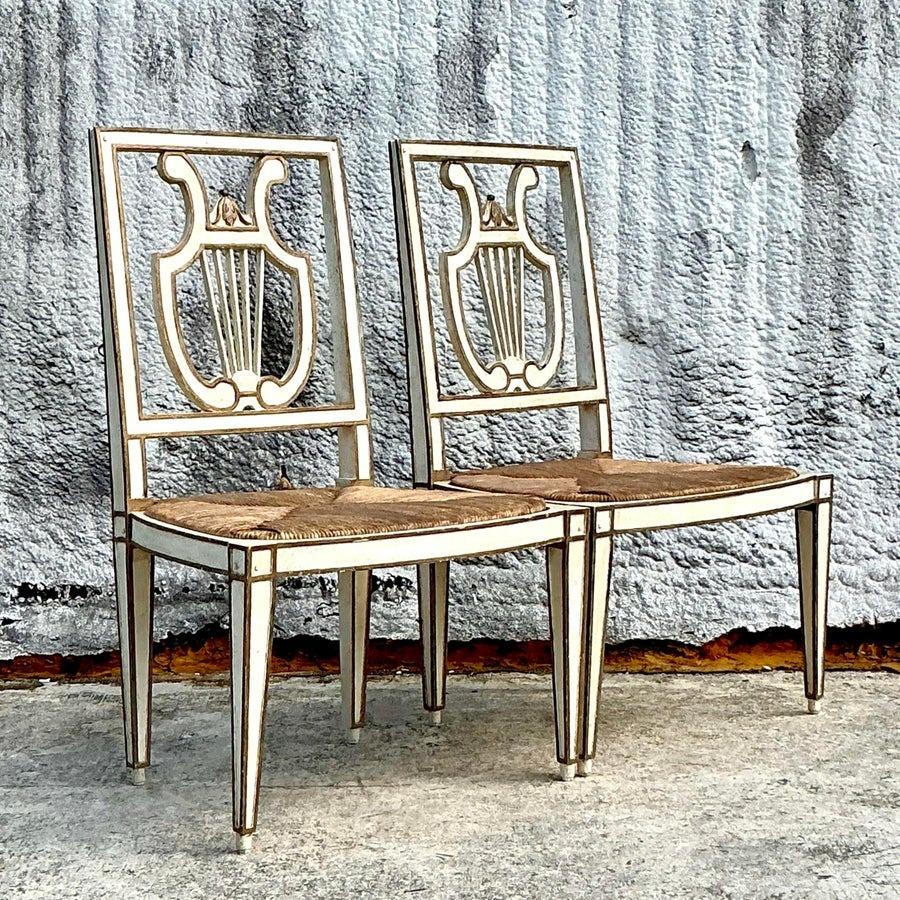 Pareja de sillas de comedor con respaldo de lira Niermann Weeks Vintage Regency siglo XX en venta