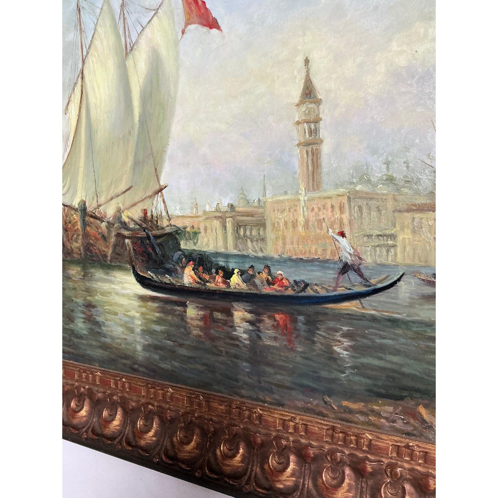 Tauchen Sie Ihren Raum in den romantischen Charme von Venedig mit diesem fesselnden Original-Ölgemälde auf Leinwand. In einem großen Rahmen im Hollywood-Regency-Stil mit reichem, verschnörkeltem Finish zeigt dieses Kunstwerk eine lebhafte