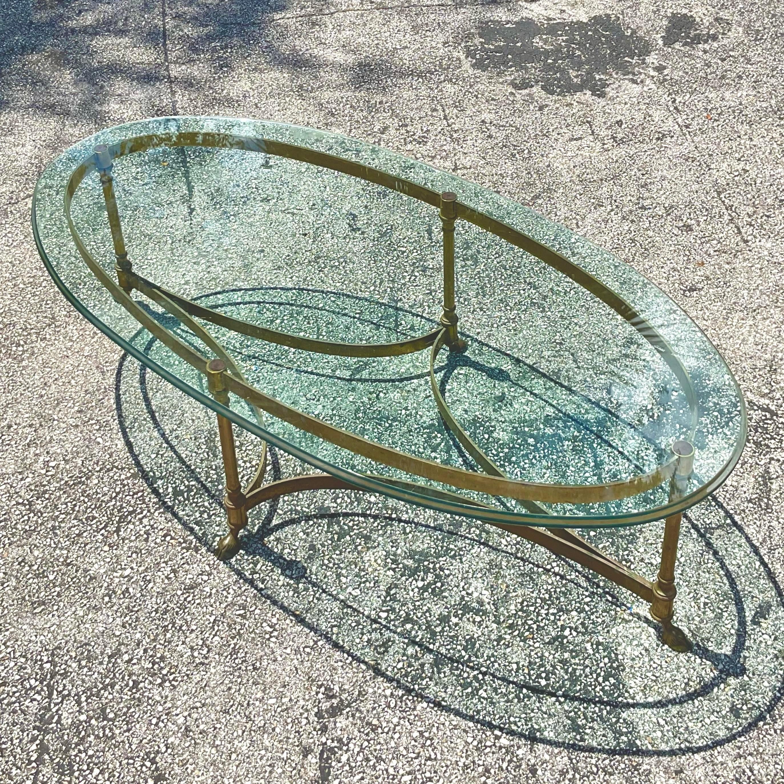 Vintage Regency Oval Brass Claw Foot Coffee Table In Good Condition In West Palm Beach, FL