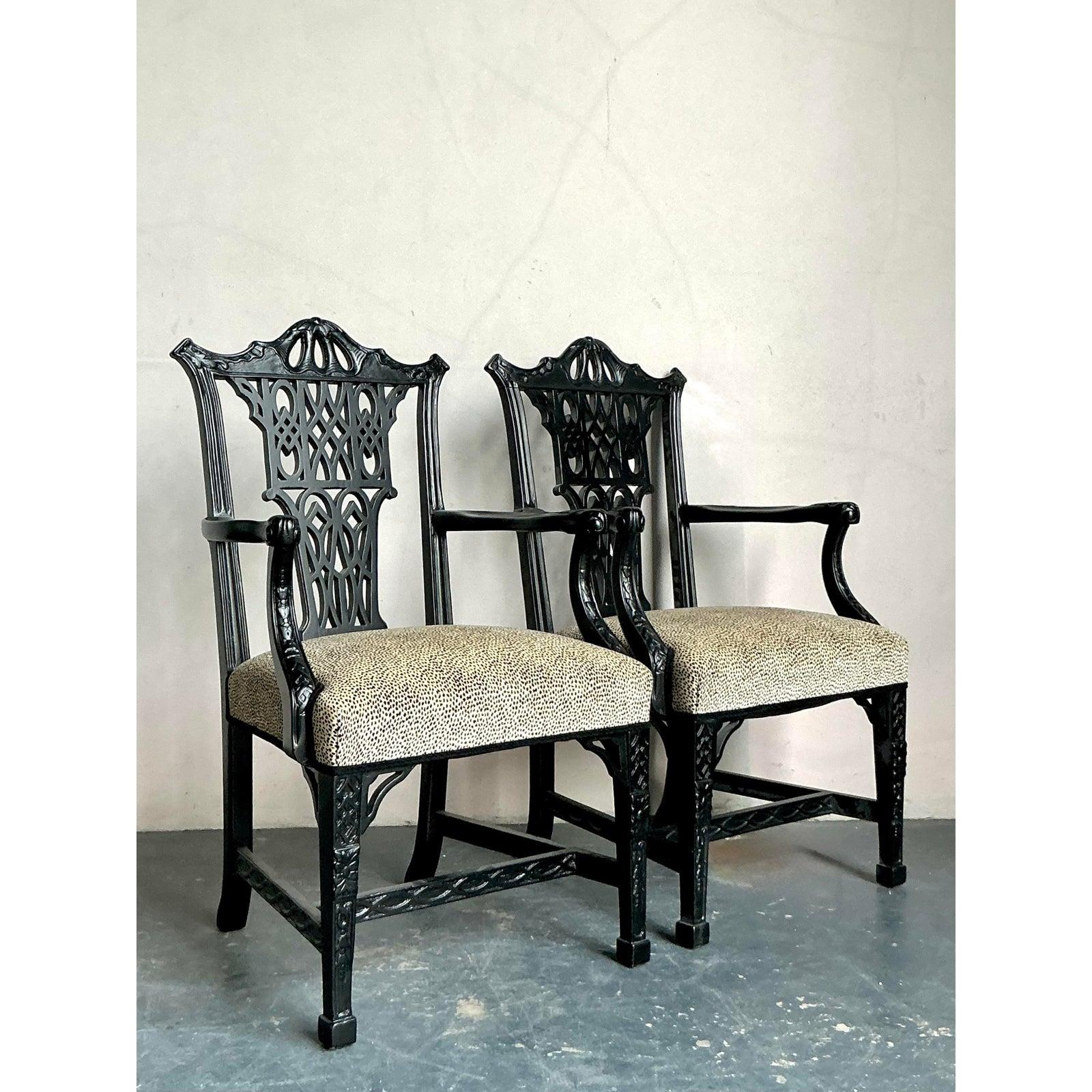 Paire de chaises à bras pagodes Vintage Regency en vente 3