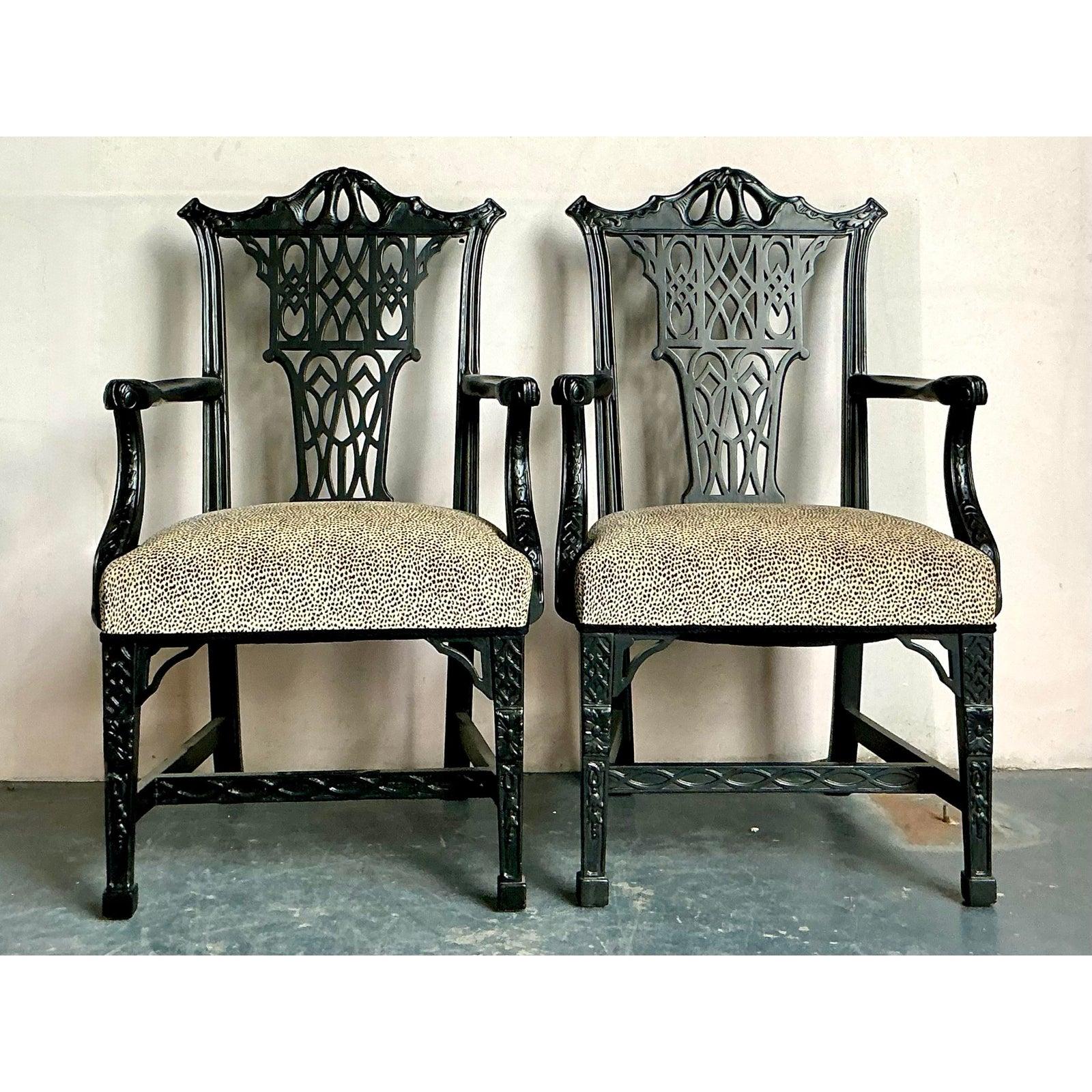 20ième siècle Paire de chaises à bras pagodes Vintage Regency en vente
