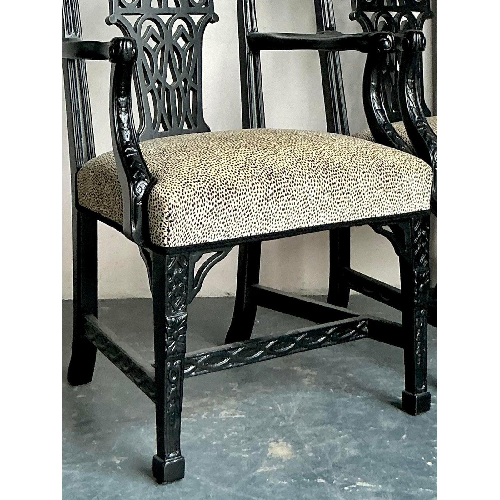 Tissu d'ameublement Paire de chaises à bras pagodes Vintage Regency en vente