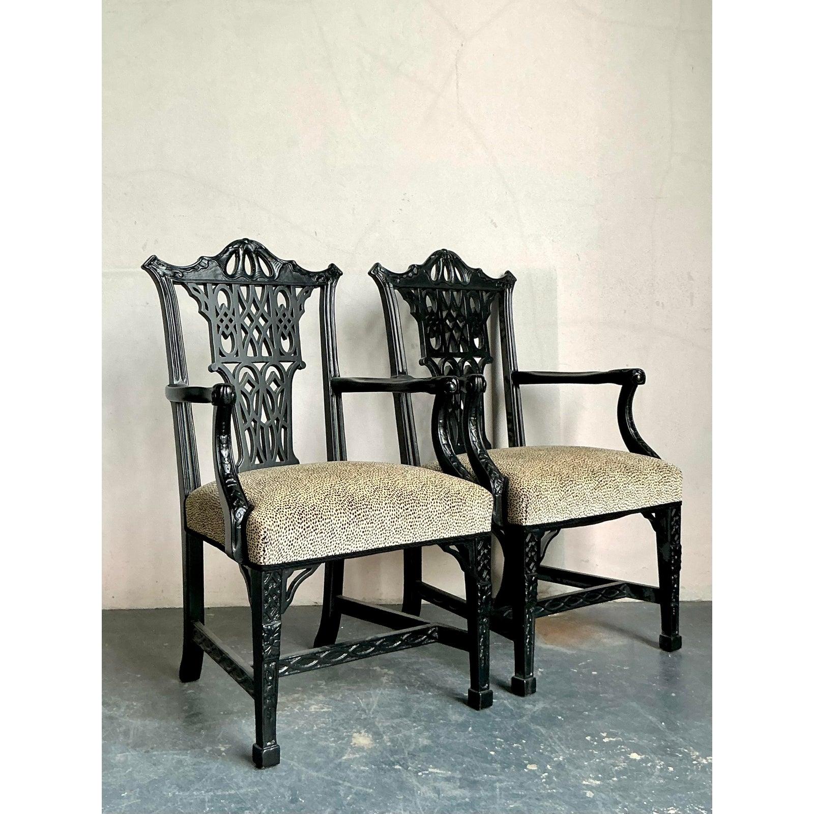 Paire de chaises à bras pagodes Vintage Regency en vente 1