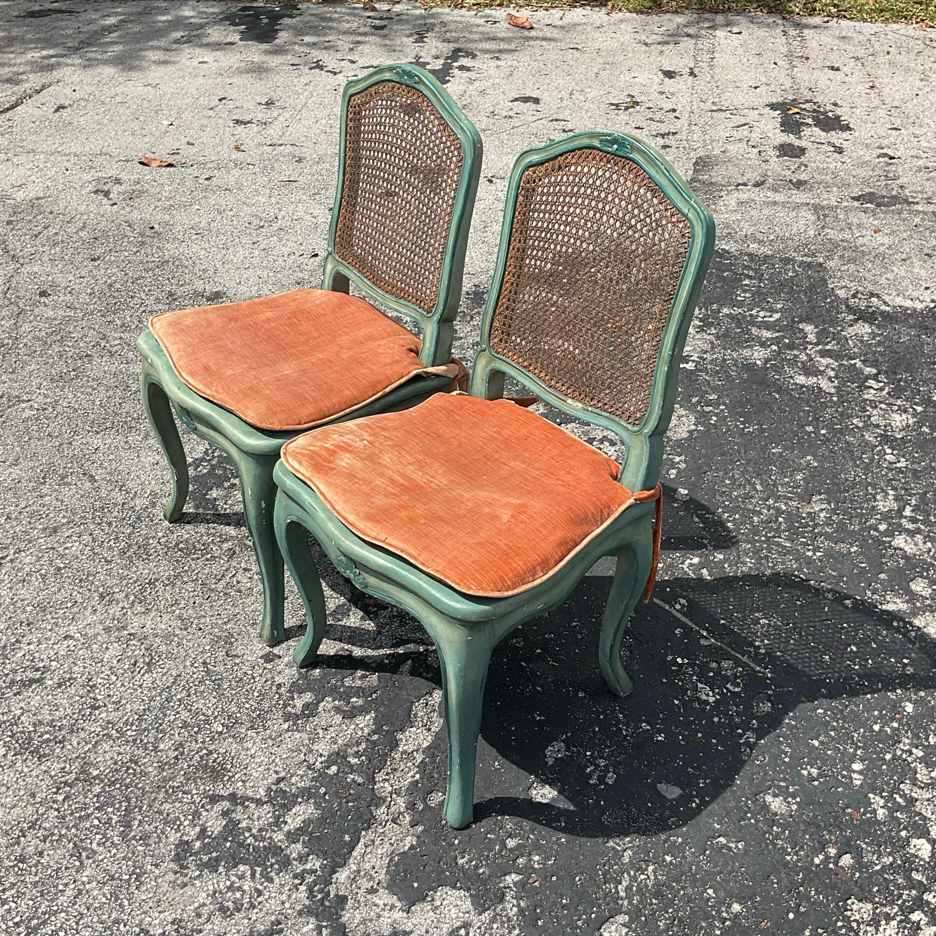 Rotin Paire de chaises d'appoint en rotin patiné Vintage Regency