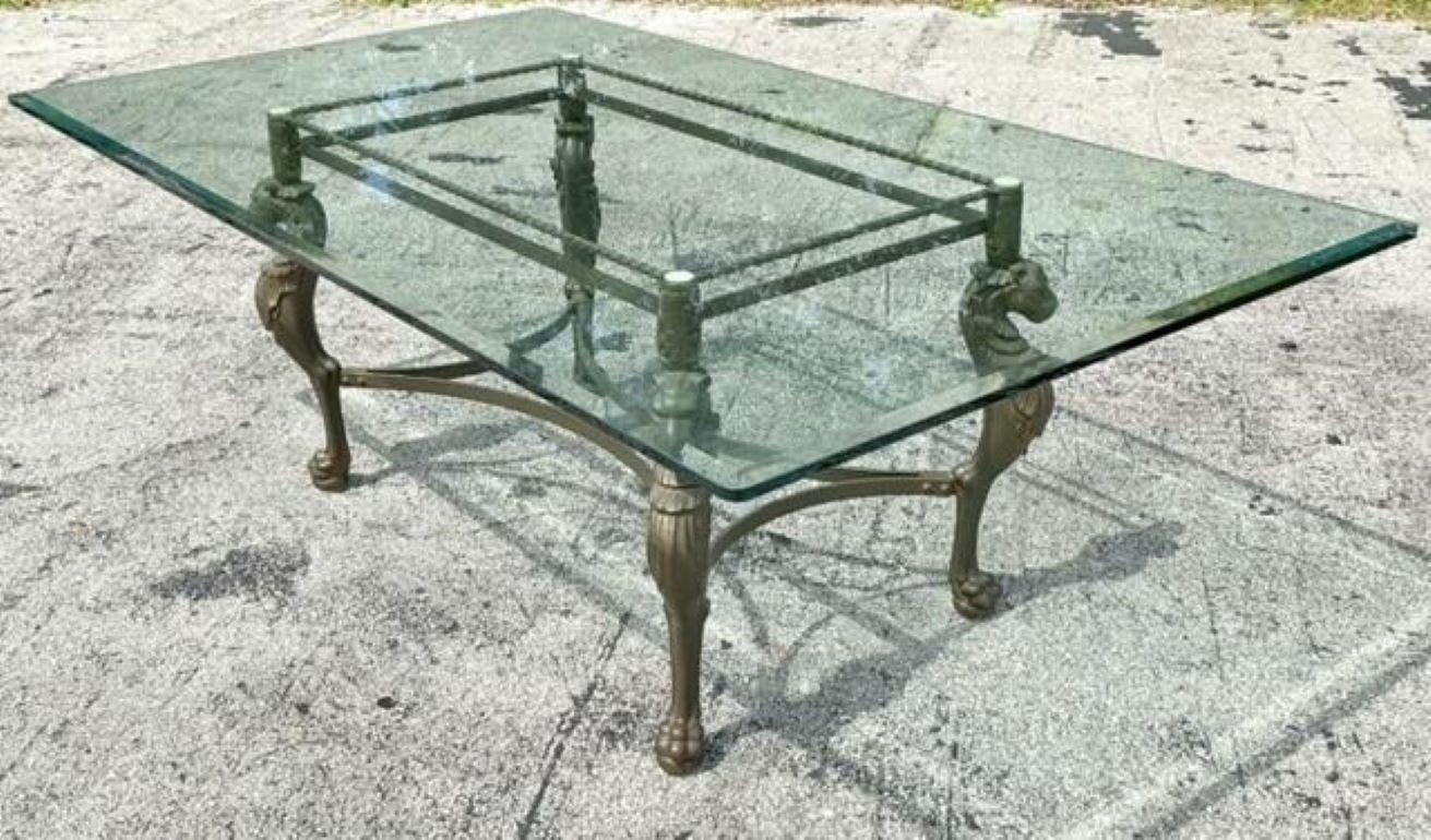 Acier Table de salle à manger Regency vintage en acier moulé patiné tigre en vente