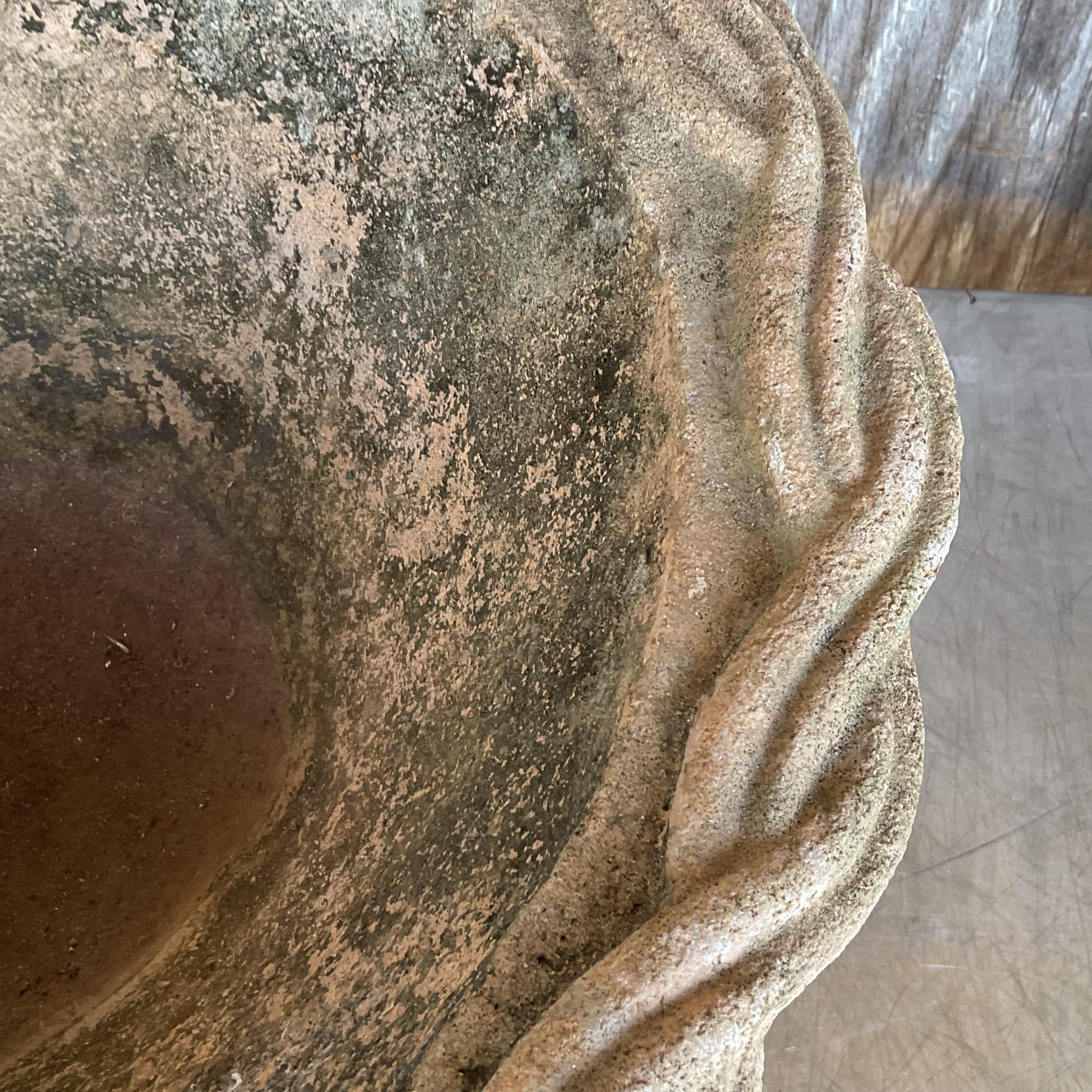 Par de Jardineras de Terracota con Enrejado Patinado Vintage Regency siglo XX en venta
