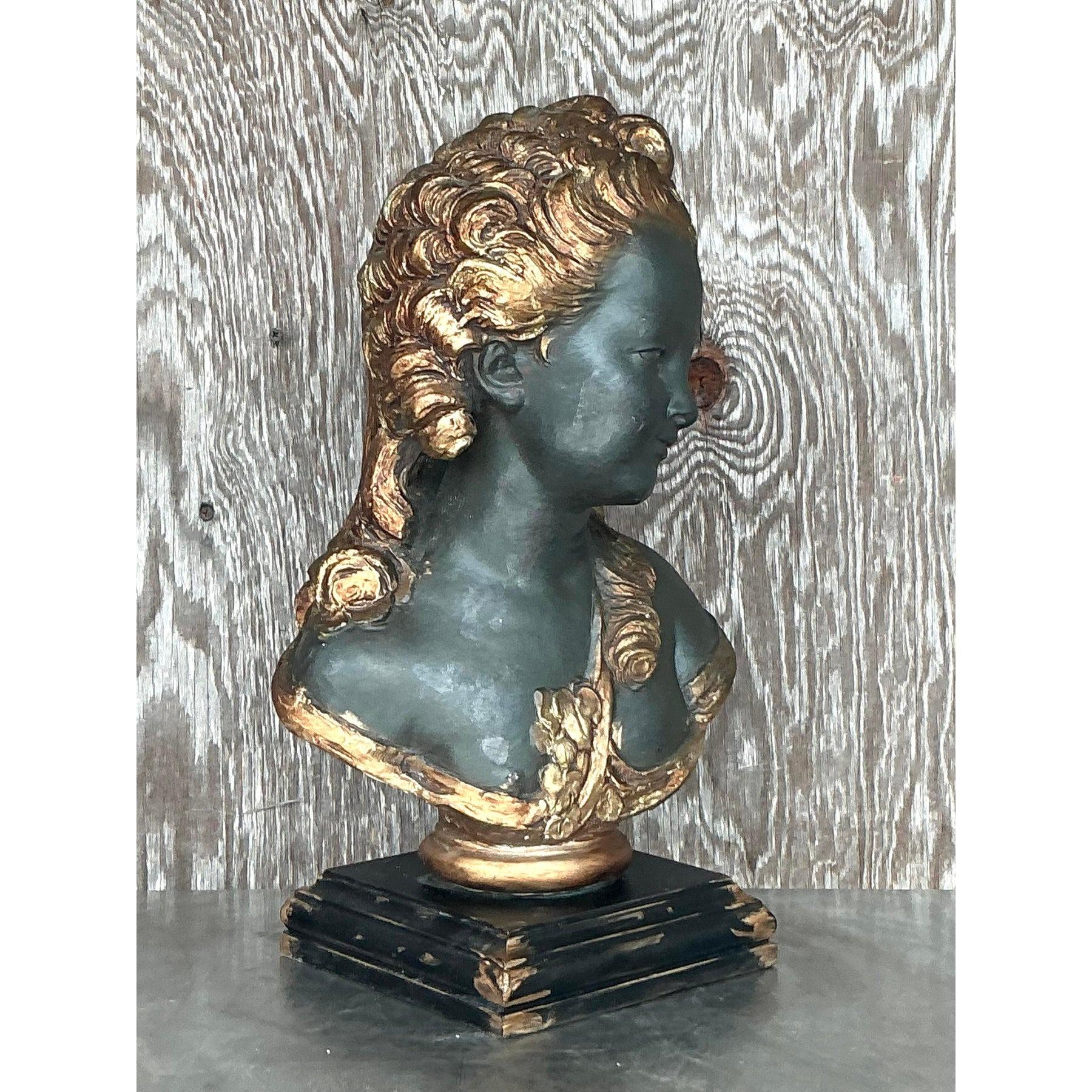 Busto di donna in gesso policromato d'epoca Regency in vendita 2