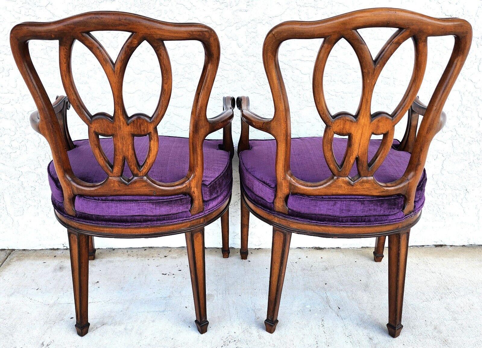Vintage Regency Pretzel Back Armchairs Dining Accent Set of 2 In Good Condition For Sale In Lake Worth, FL
