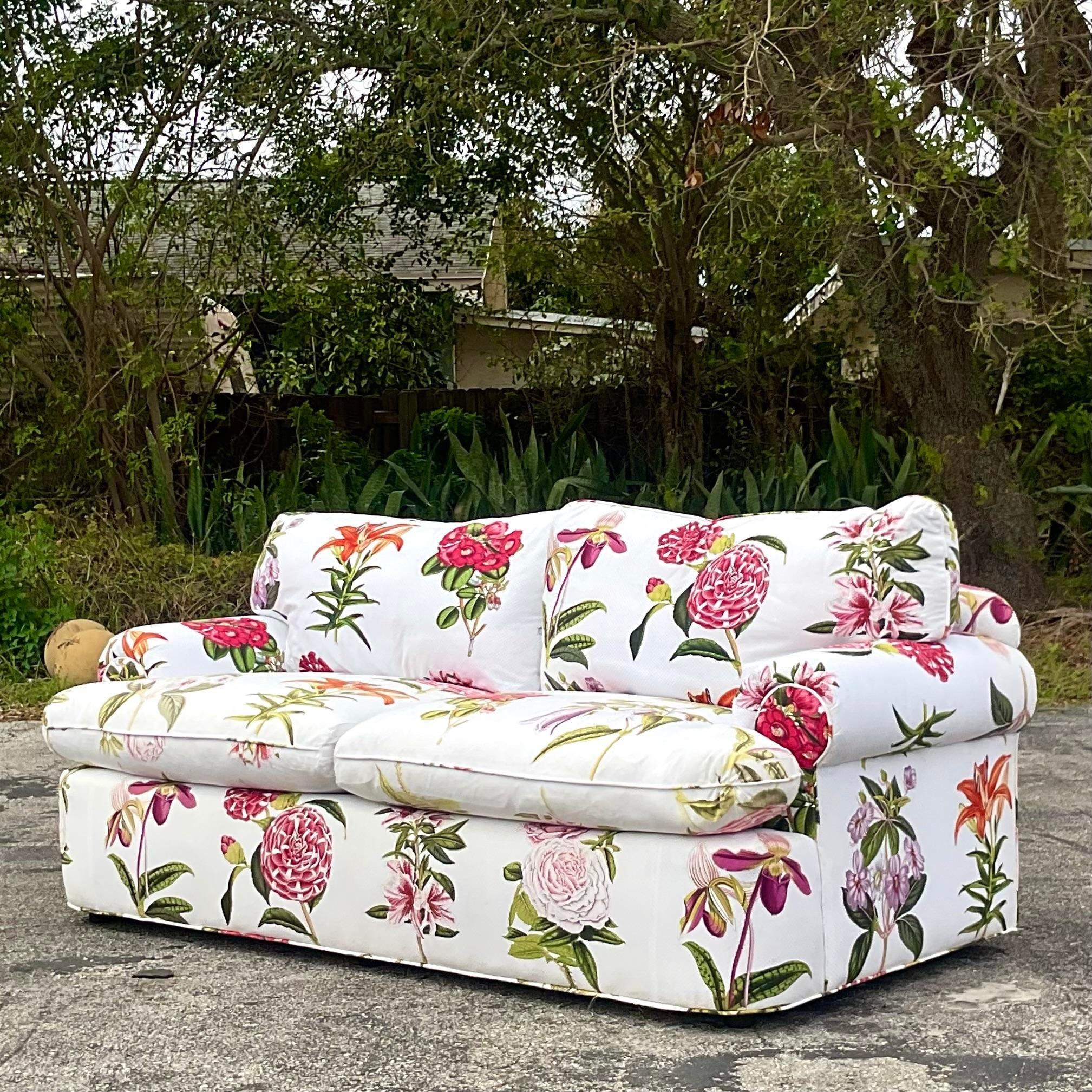 Vintage Regency Printed Floral Loveseat In Good Condition In west palm beach, FL