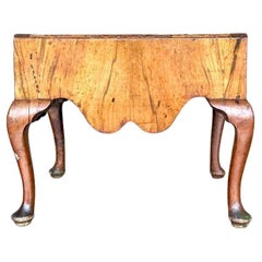 Vintage Regency Queen Anne Beistelltisch