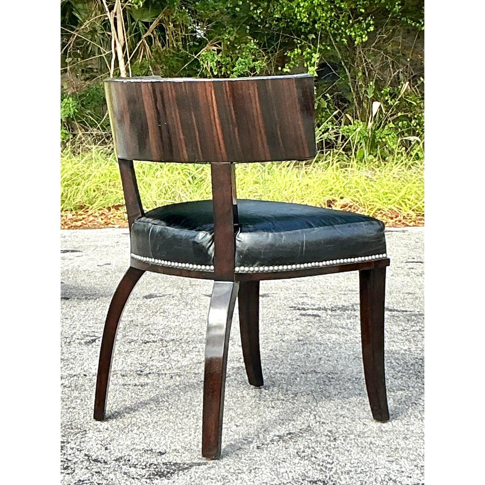 Vintage Regency Ralph Lauren Clivedon geprägter Klismos-Stuhl mit Krokodilleder im Regency-Stil im Angebot 3
