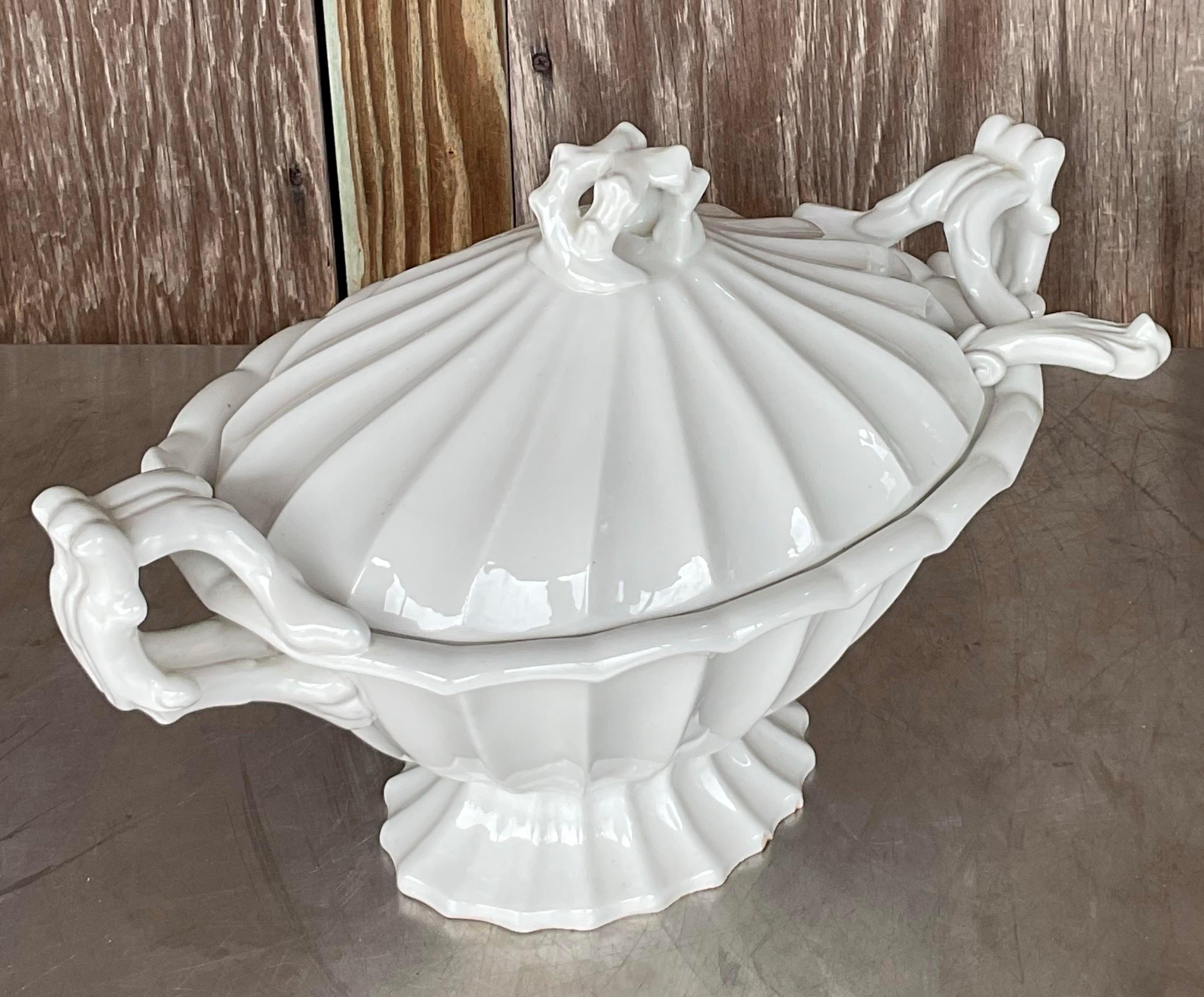 Smaltato Zuppiera vintage in ceramica smaltata Red Cliff Stoneware in vendita