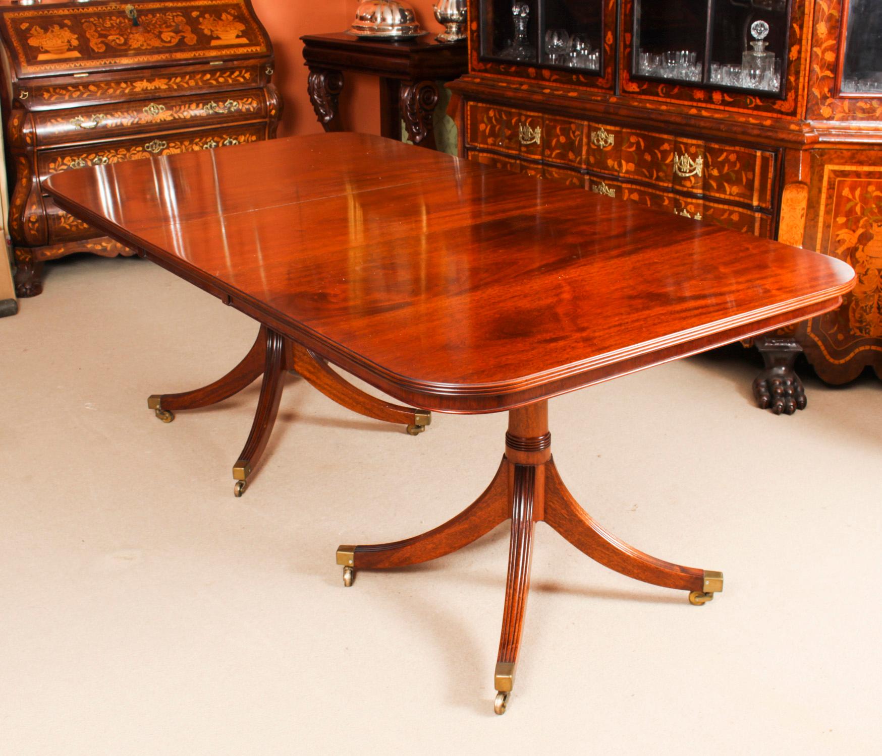 English Vintage Regency Revival Dining Table & 8 Chairs by William Tillman 20th C