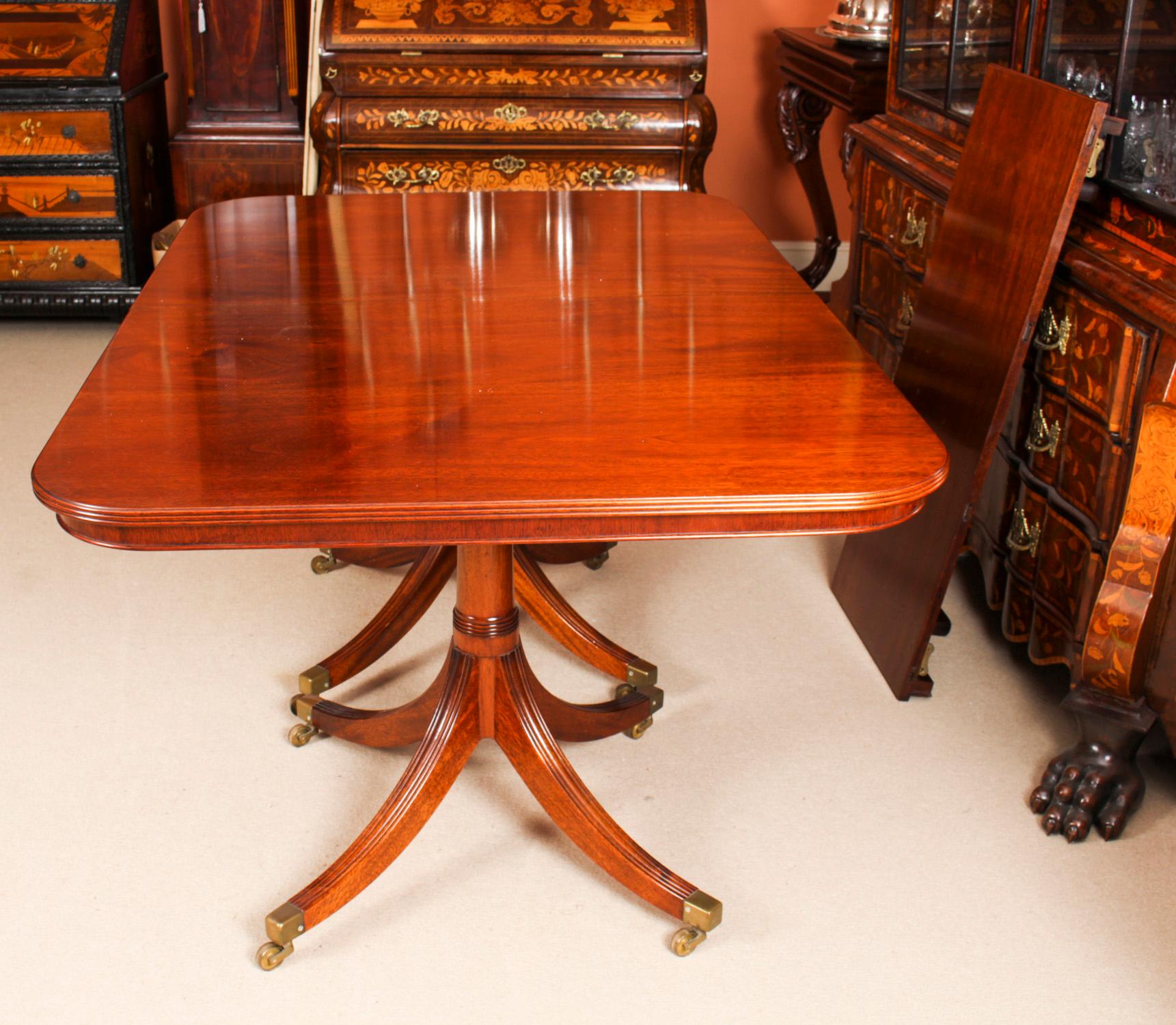 Mahogany Vintage Regency Revival Dining Table & 8 Chairs by William Tillman 20th C
