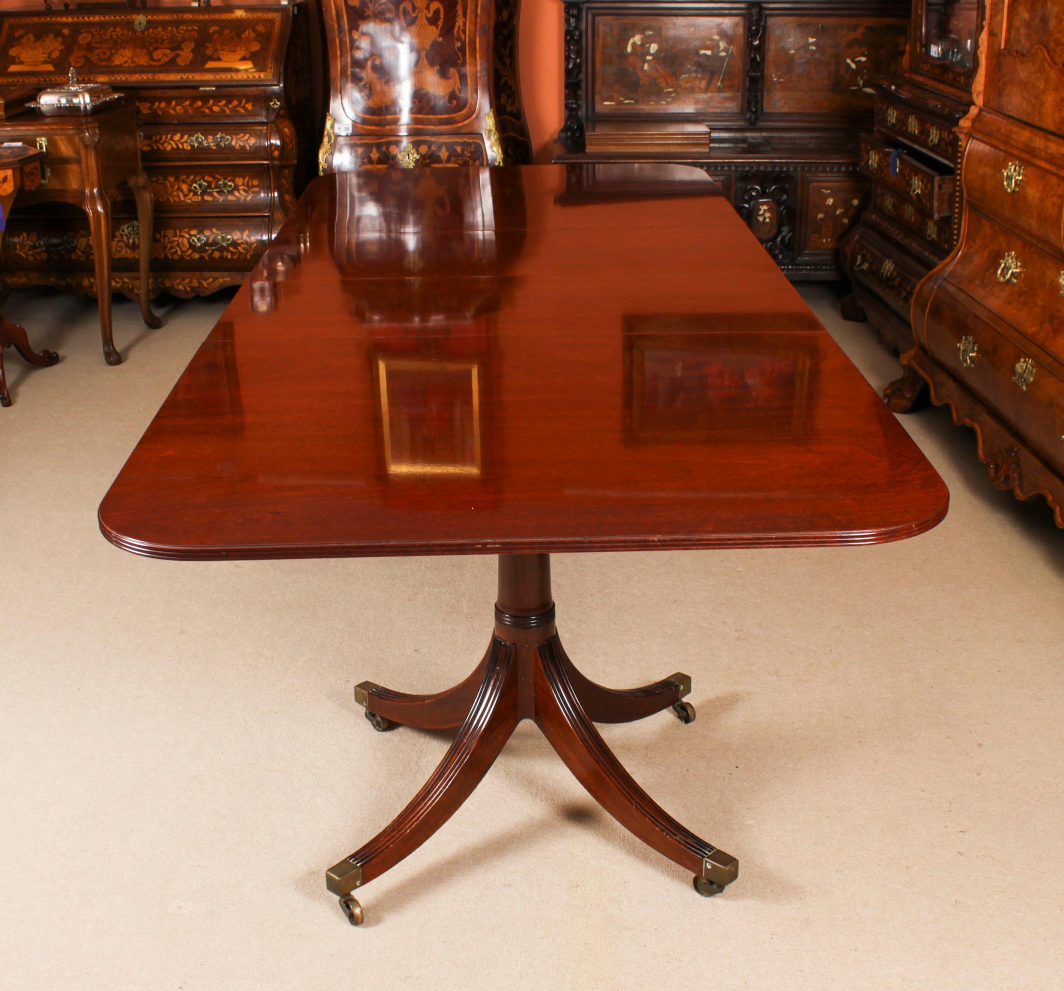 Late 20th Century Vintage Regency Revival Dining Table and 10 Chairs by William Tillman 20th C