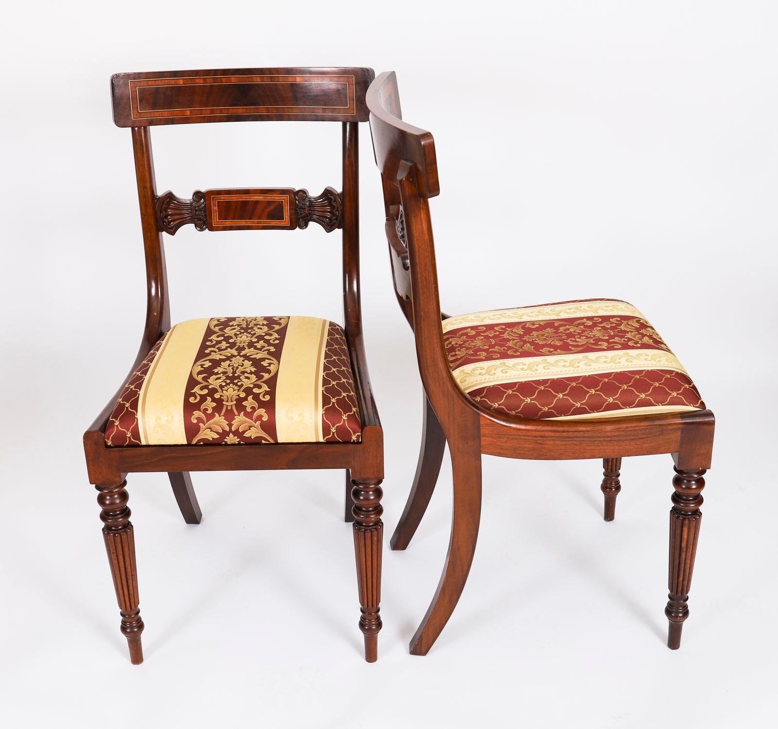Table de salle à manger Vintage Regency Revival par William Tillman & 10 chaises 20ème siècle en vente 12
