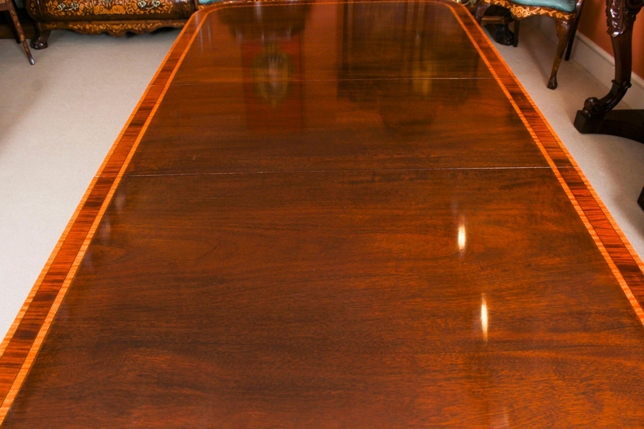 Vintage Regency Revival Dining Table by William Tillman & 8 Chairs 20th Century For Sale 1