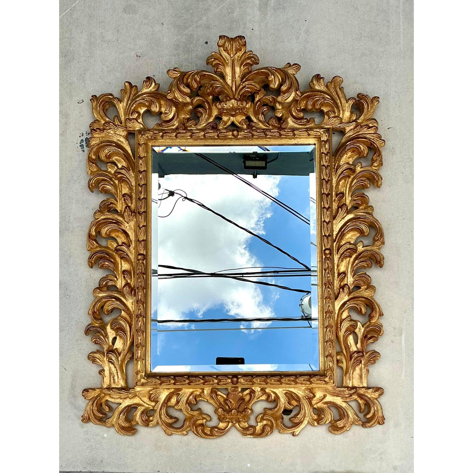 Specchio dorato rococò Regency d'epoca in vendita 1