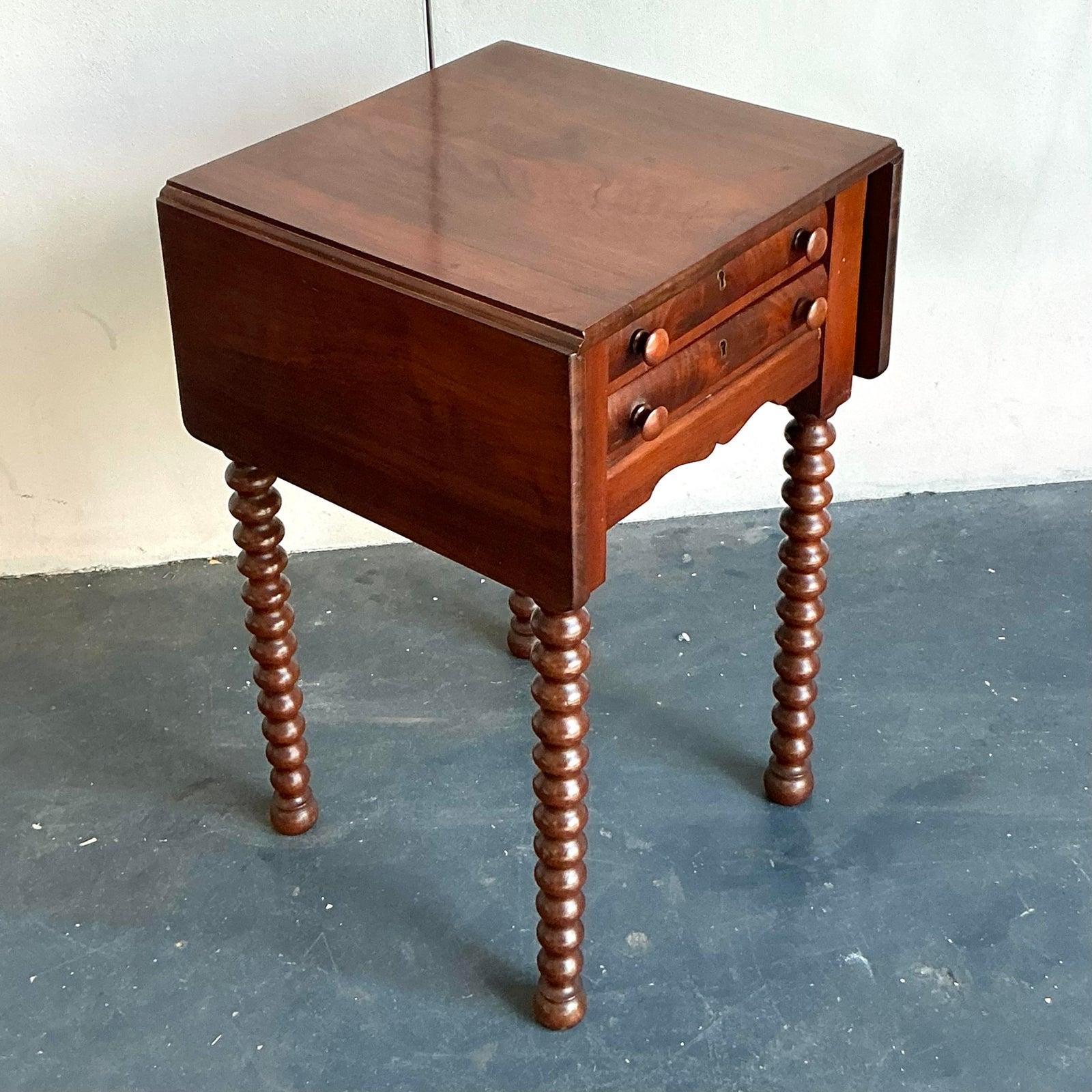 Fédéral Table à feuilles tombantes Vintage Regency Sheraton en vente