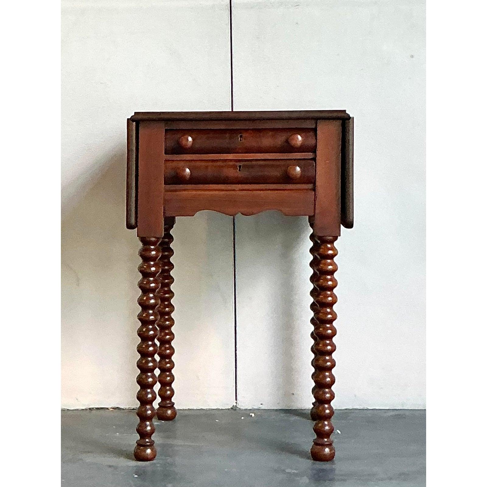 Américain Table à feuilles tombantes Vintage Regency Sheraton en vente