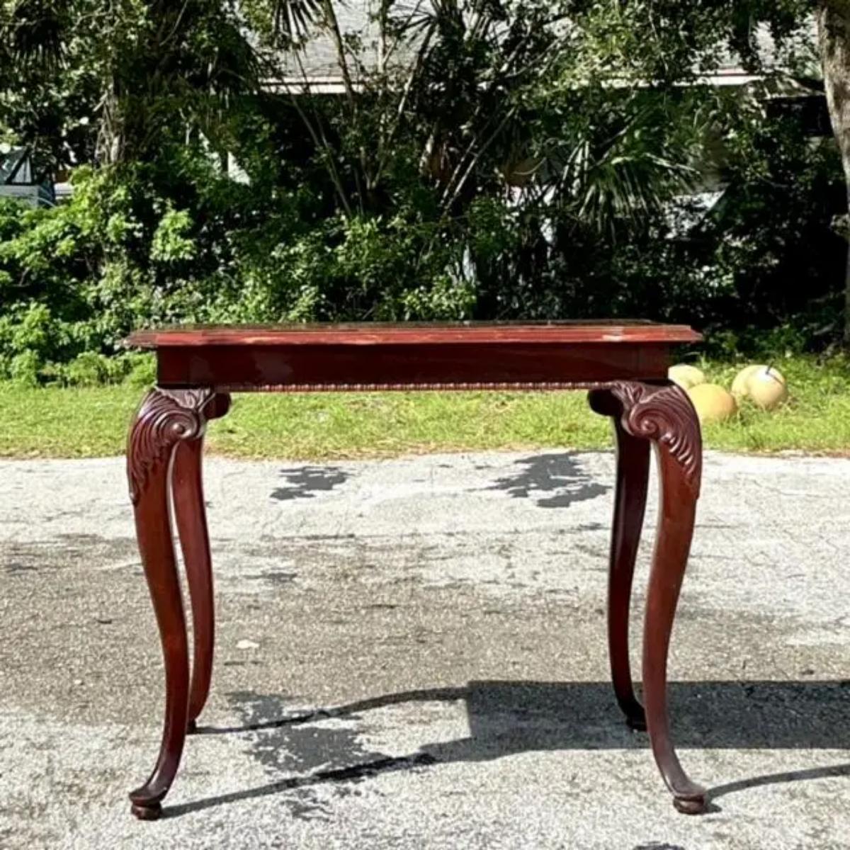Américain Table d'appoint Vintage Regency en vente