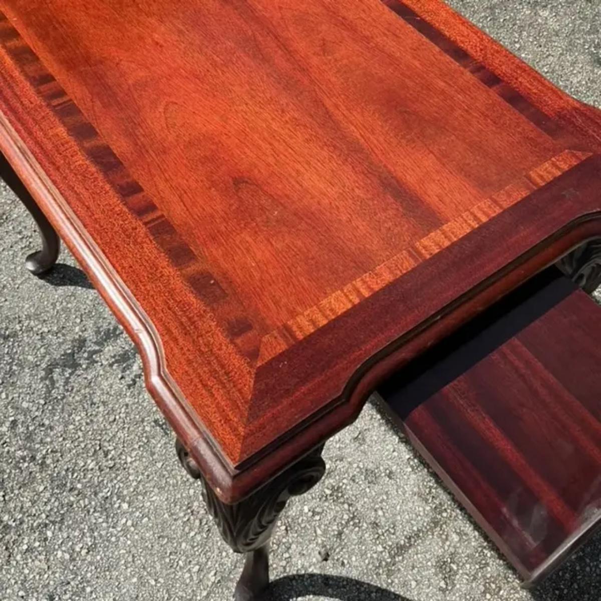 Table d'appoint Vintage Regency Bon état - En vente à west palm beach, FL