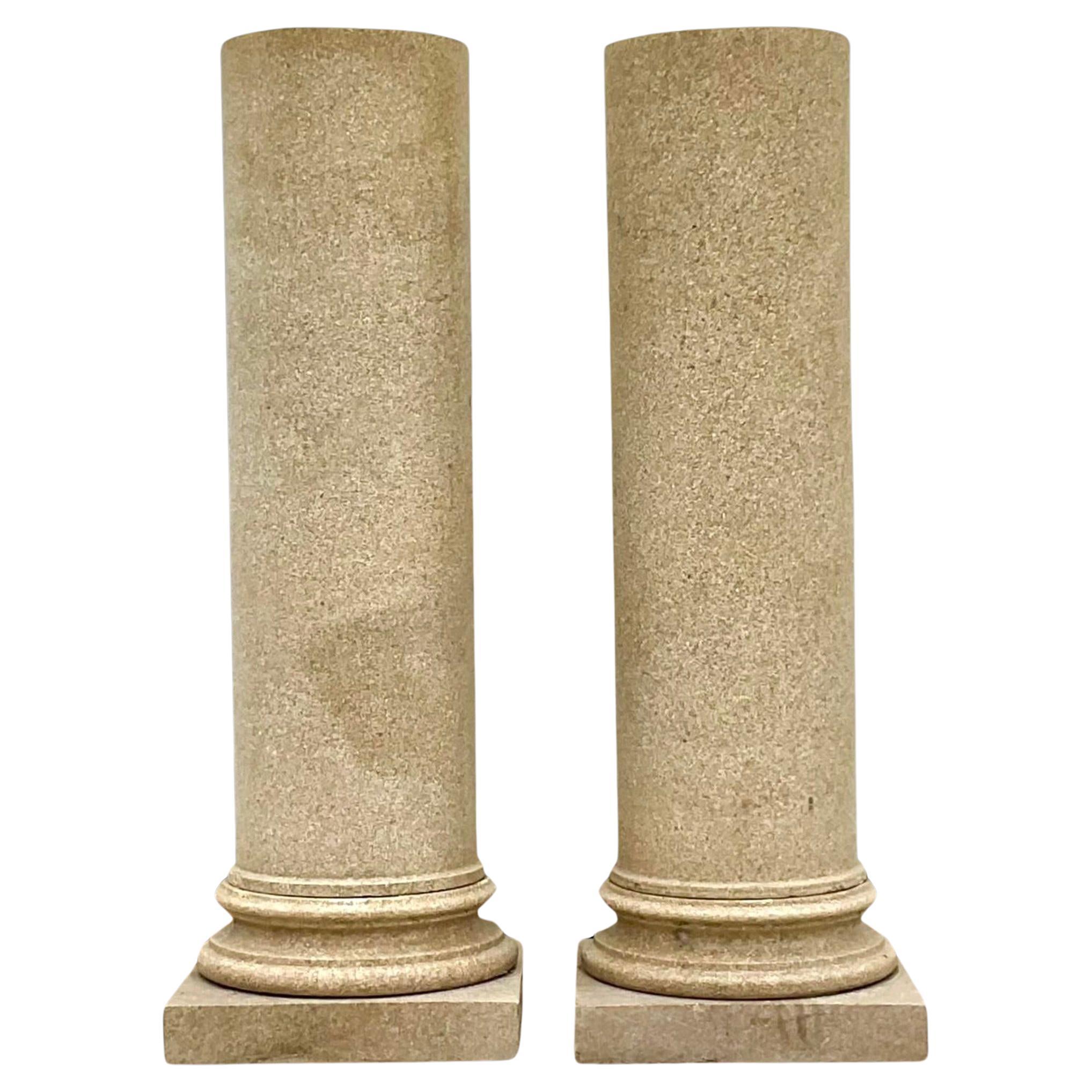 Vintage Regency-Säulen aus massivem Granit im Regency-Stil – ein Paar