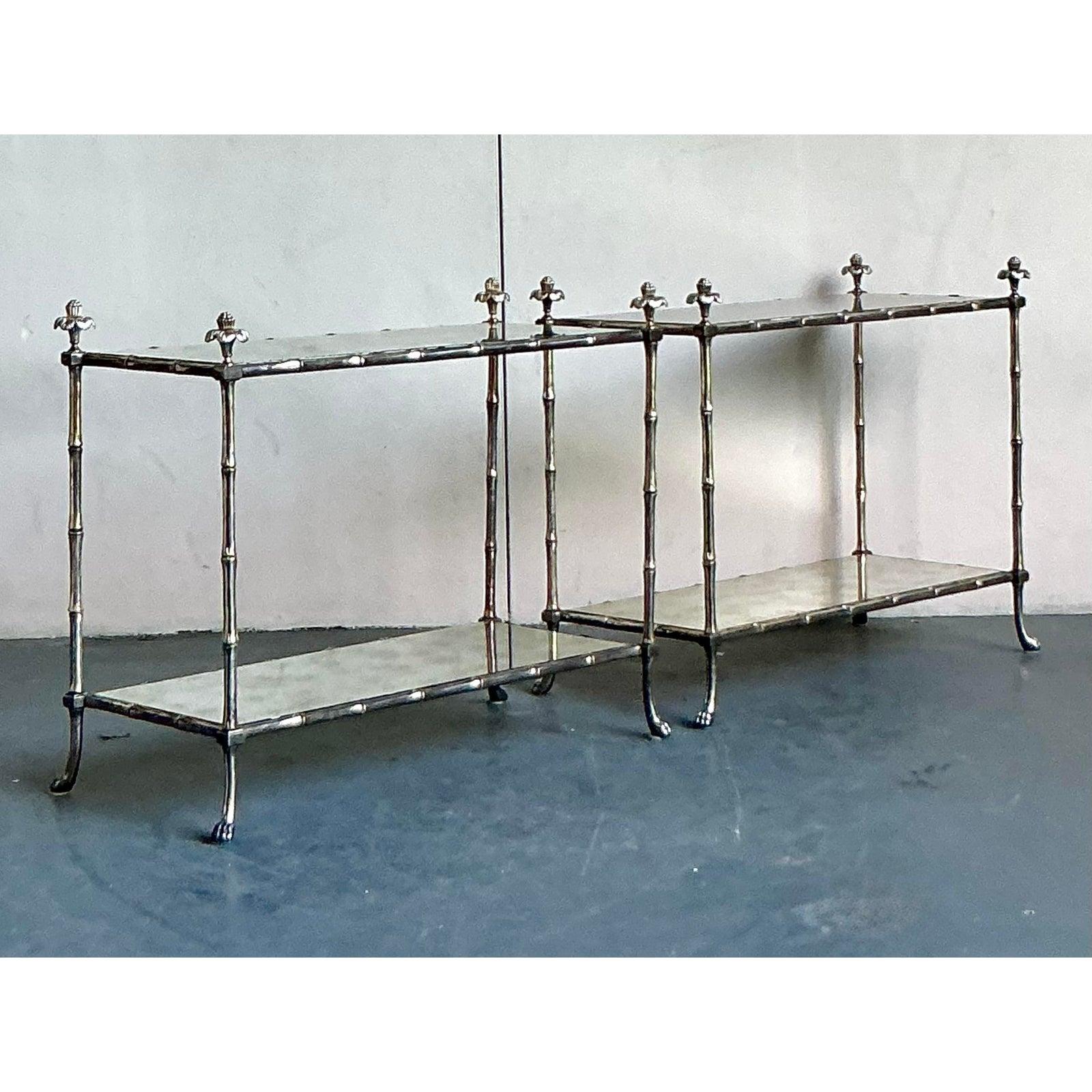 Tavolini d'argento d'epoca Regency dopo la Maison Bagues - Set di 2 in vendita 1