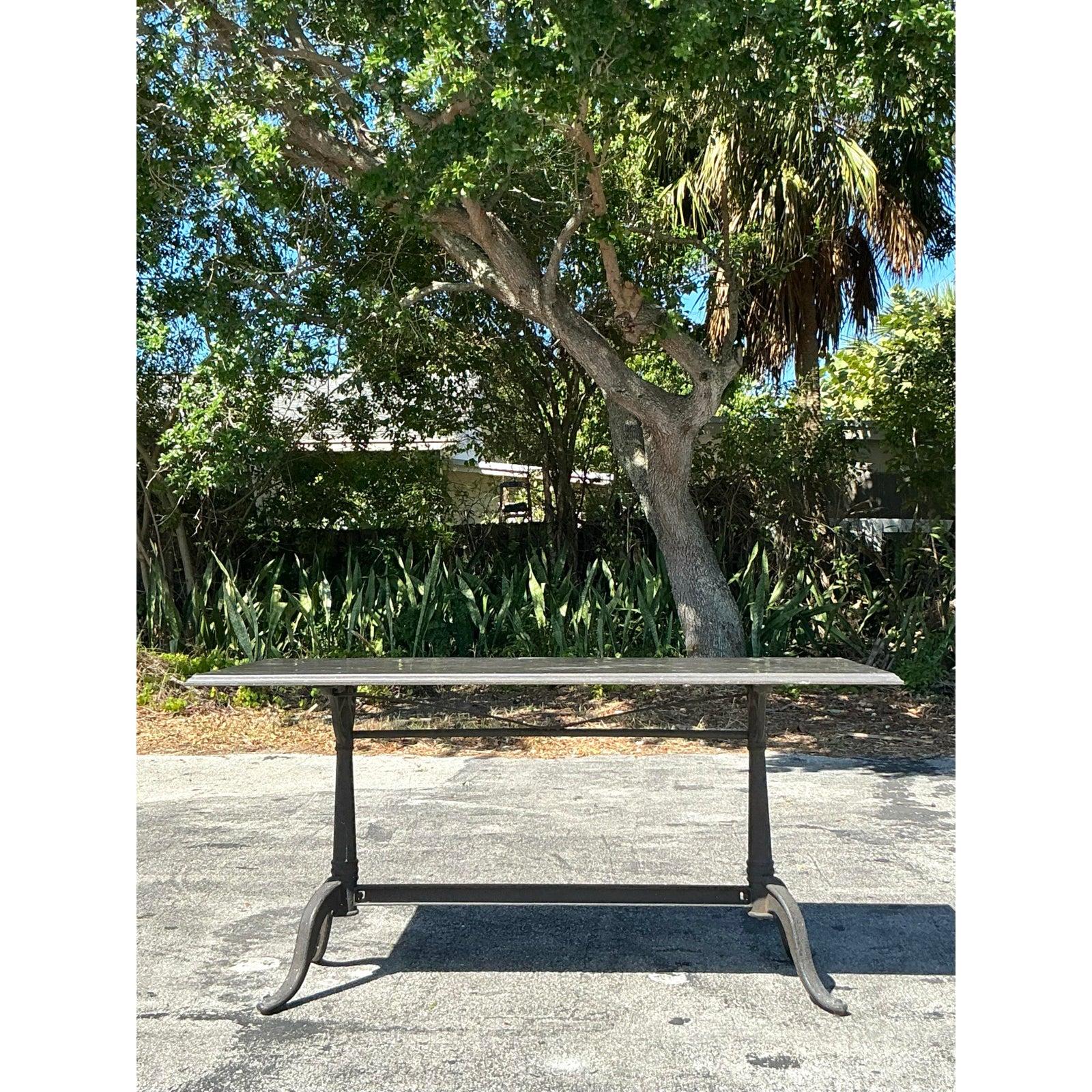 Table de salle à manger vintage Regency à plateau en pierre en vente 3