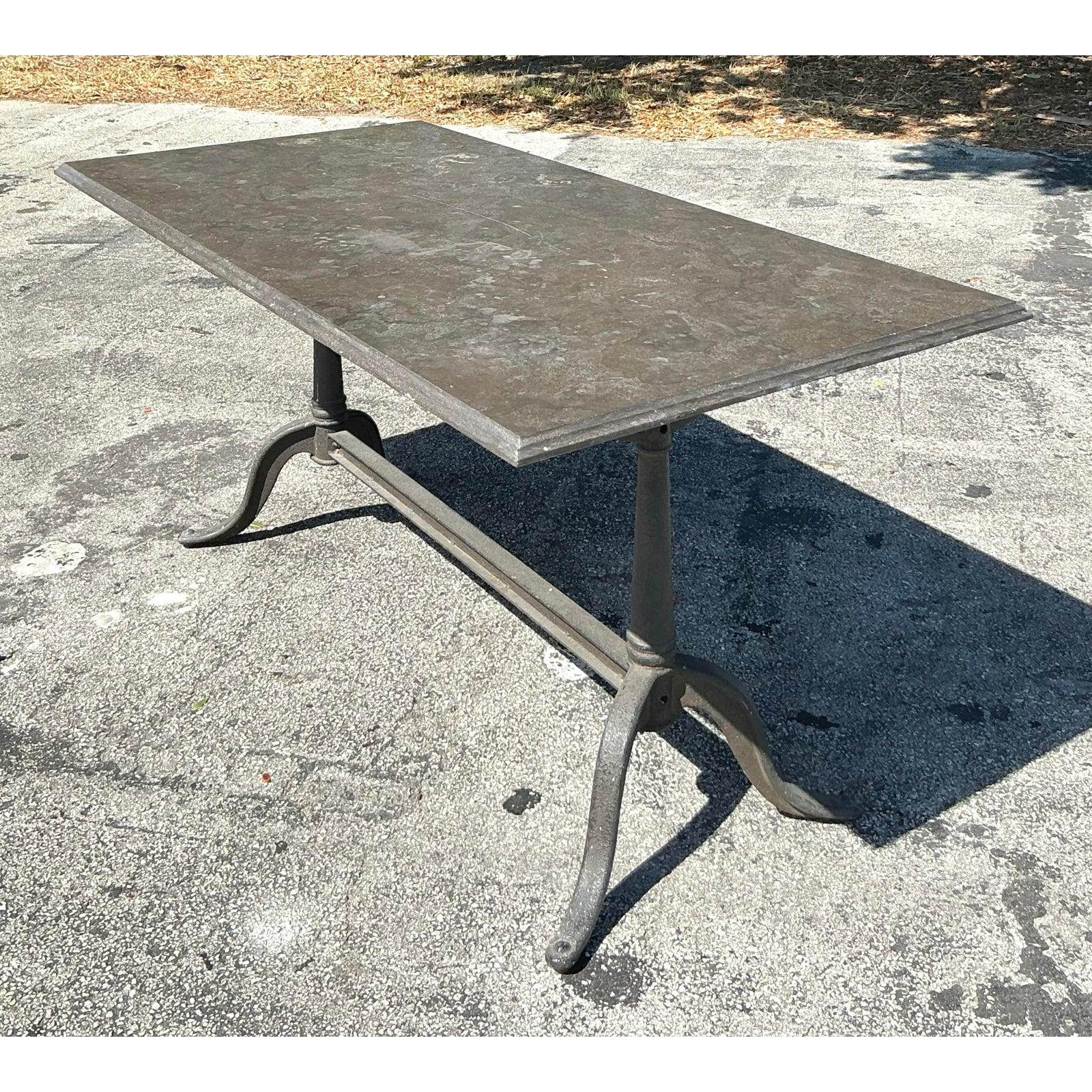 Table de salle à manger vintage Regency à plateau en pierre en vente 5
