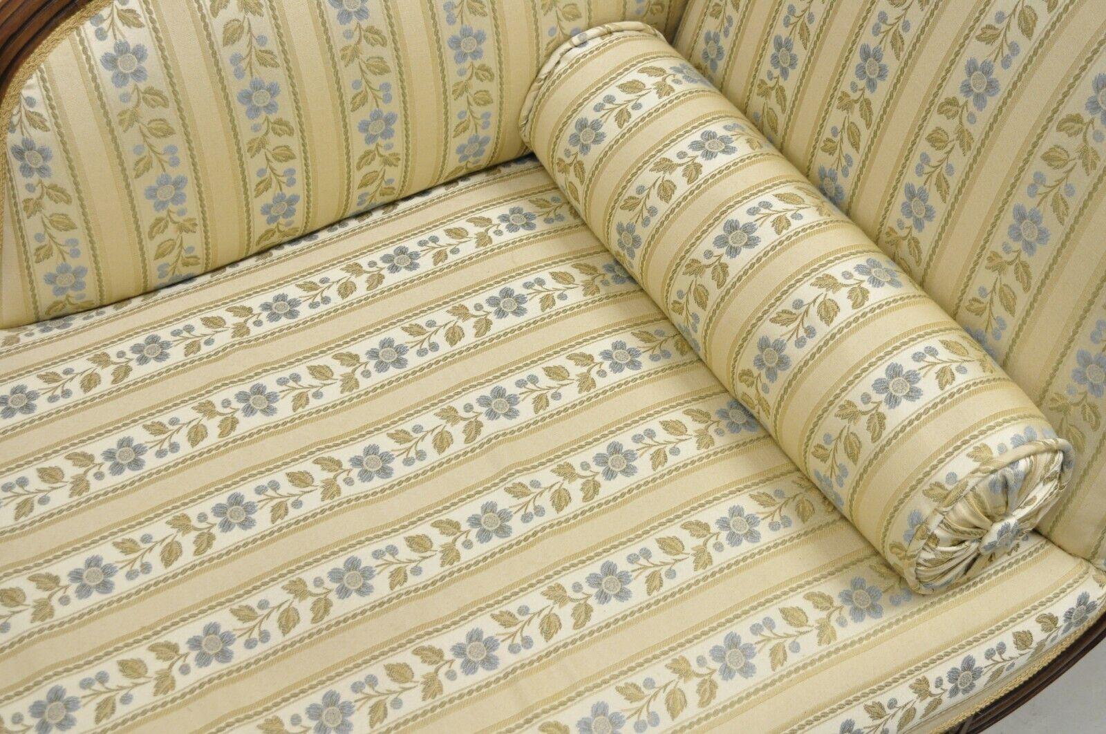20th Century Vintage Regency Style Carved Mahogany Saber Leg Chaise Lounge Sofa Recamier