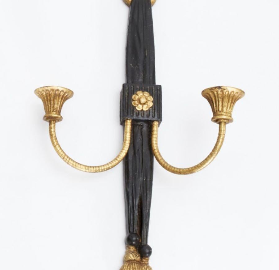 Regency Appliques vintage de style Régence avec masque de lion et bougie annulaire d'après Maitland Smith en vente