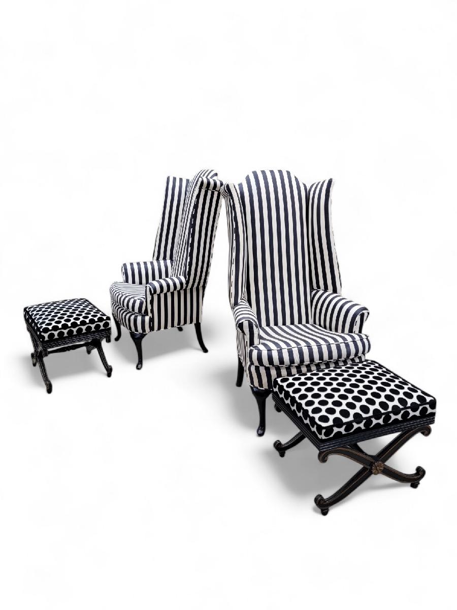 Inconnu Pouf Vintage Style Upholstering en velours noir et blanc, la paire en vente